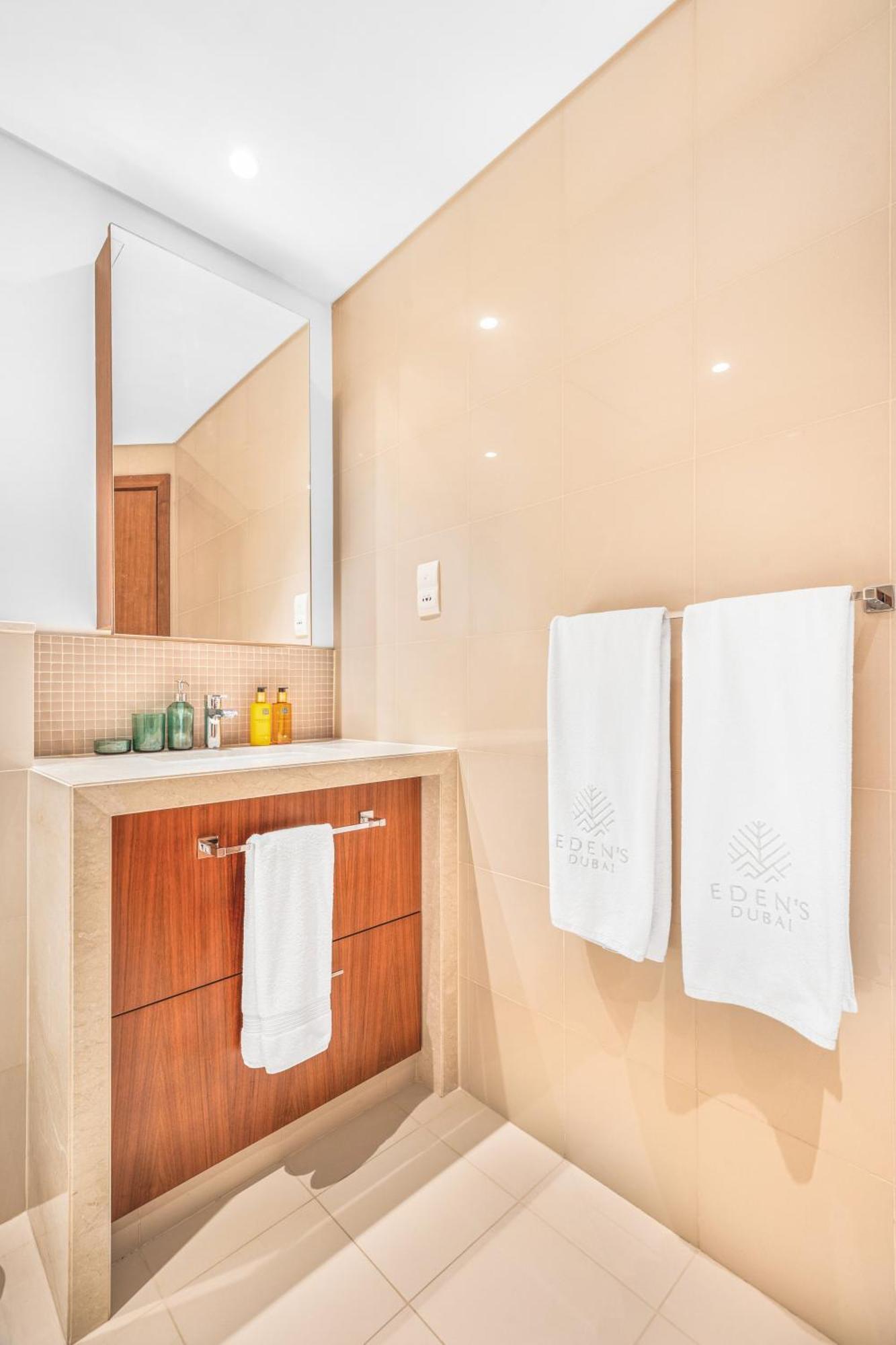 Eden's Homes & - Boulevard Point * Dubaï