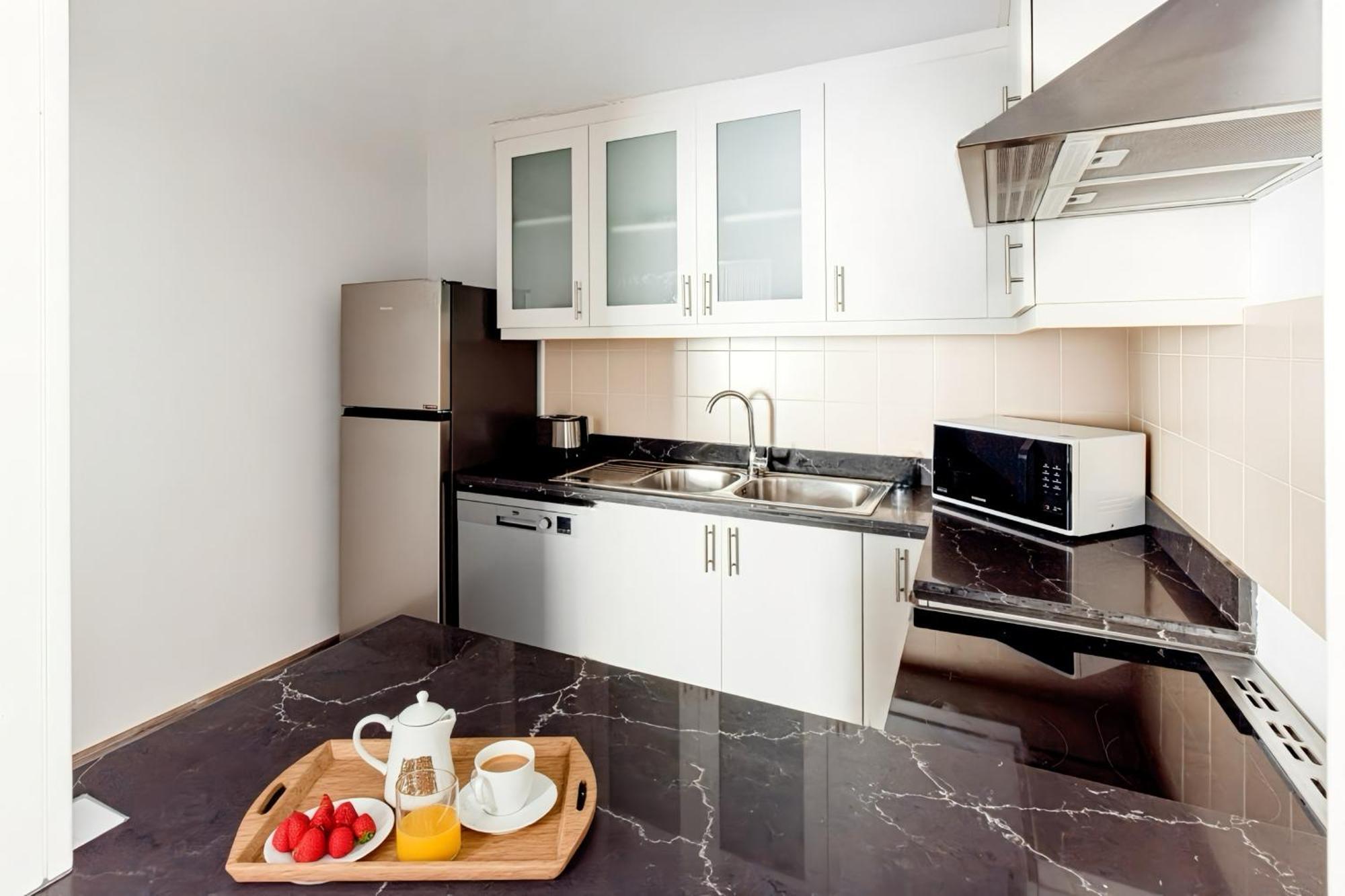 Appartement Beautiful 2 Bedroom With Full Sea View! Jbr Dubaï