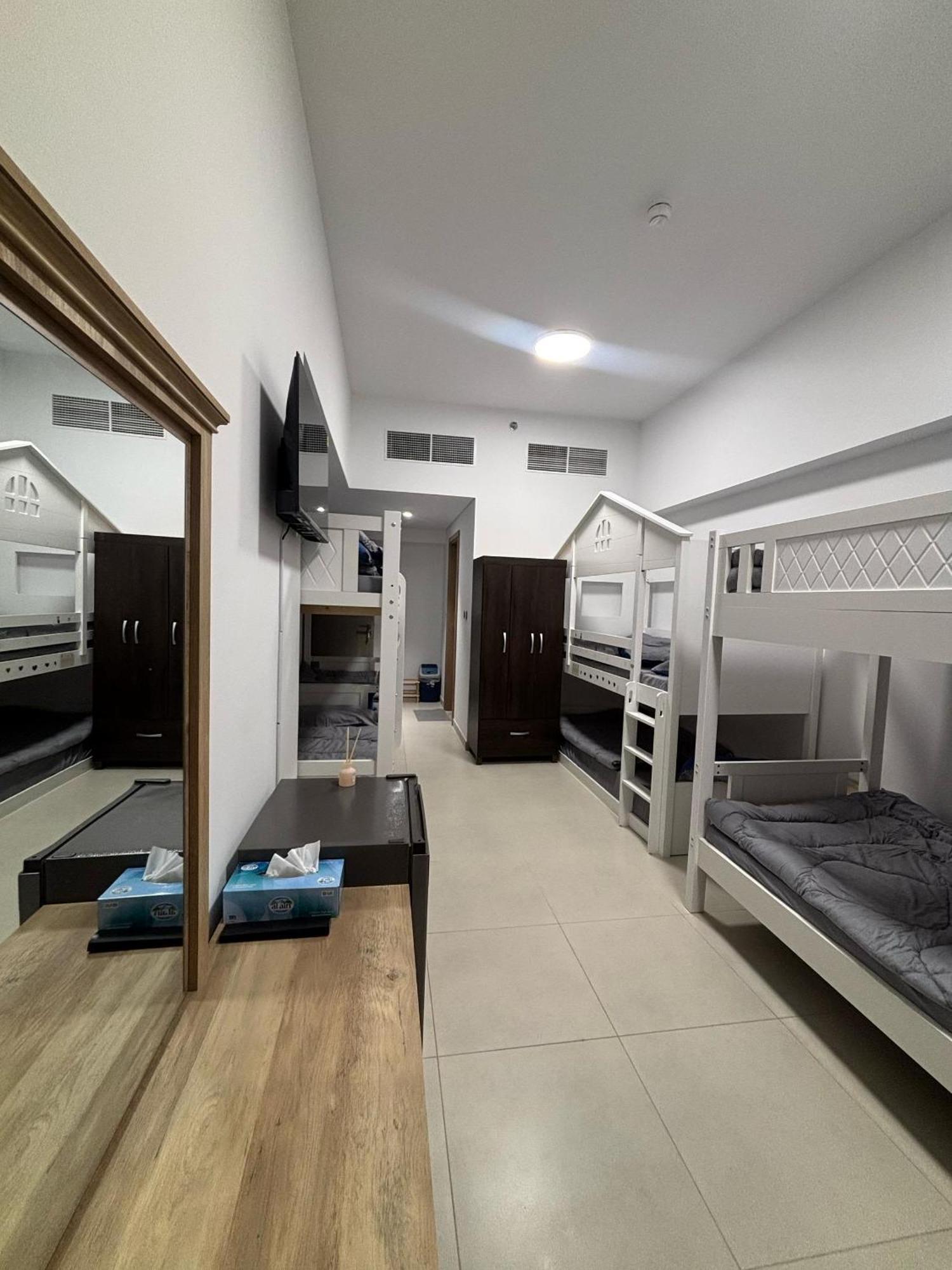 Aparthotel Airport