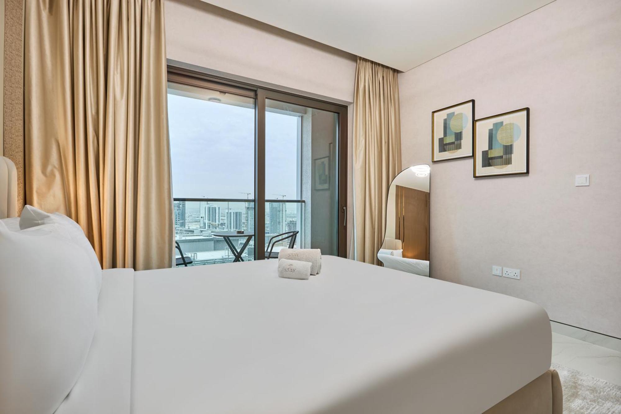 By Latinem Luxury 2br Cvg 4005 Near Burj Khalifa Appartement Dubaï