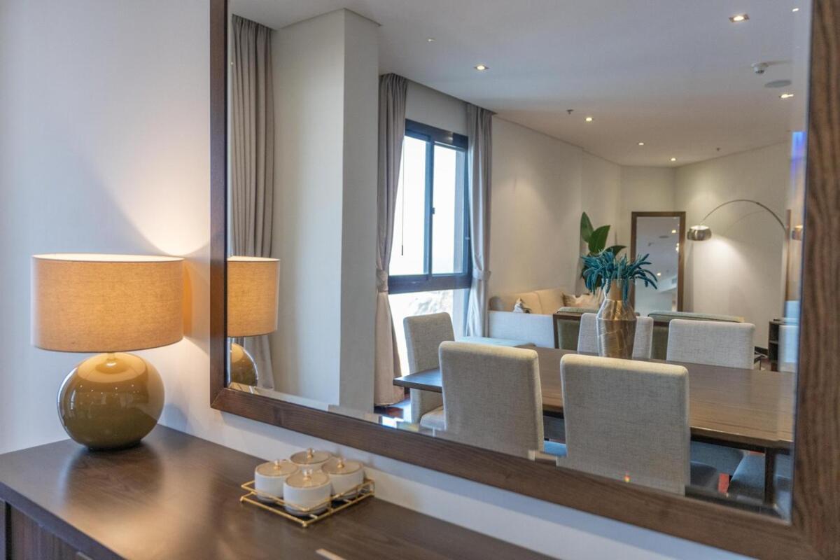 Burj & Ocean View King 2 Bedroom In Anantara Apartment *