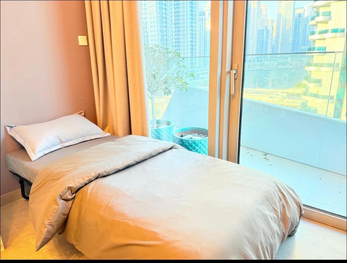 Luxury Marina Stunning Views & Rooftop Pool Appartement *