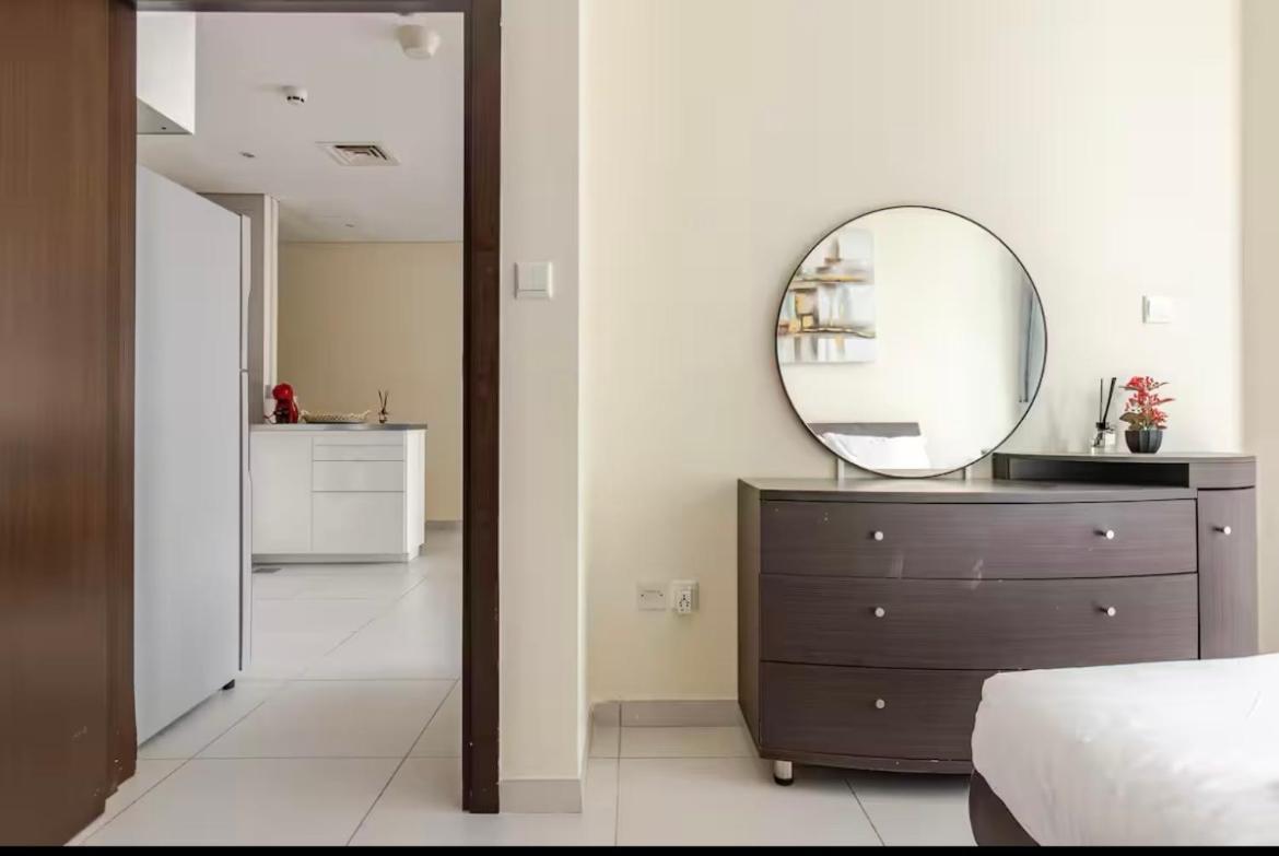 Appartement Luxury Marina Stunning Views & Rooftop Pool *