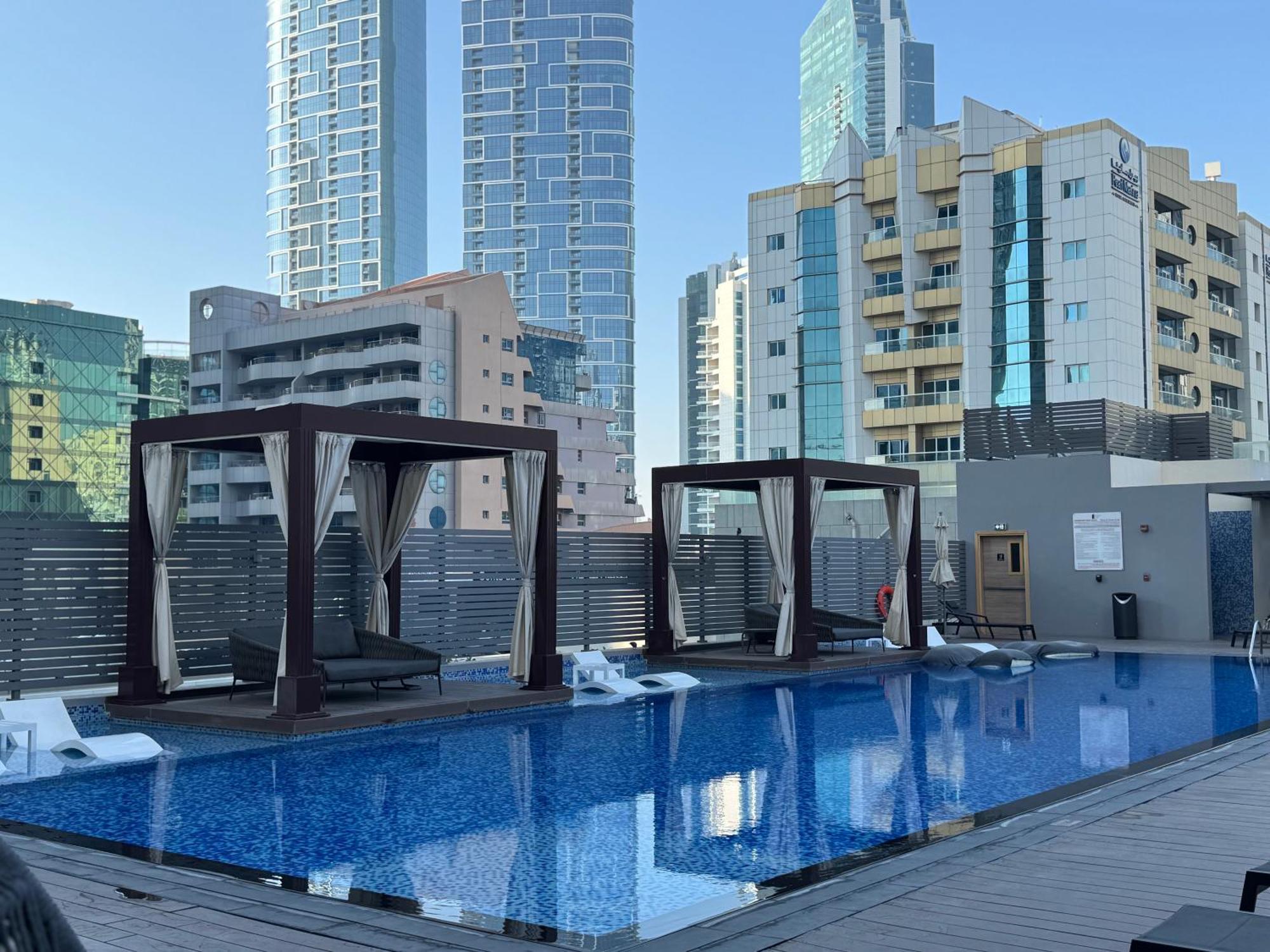 Stunning Marina View Luxury One Wisma tamu Dubai
