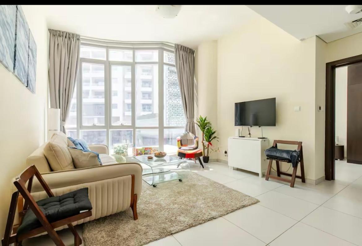 Appartement Luxury Marina Stunning Views & Rooftop Pool *