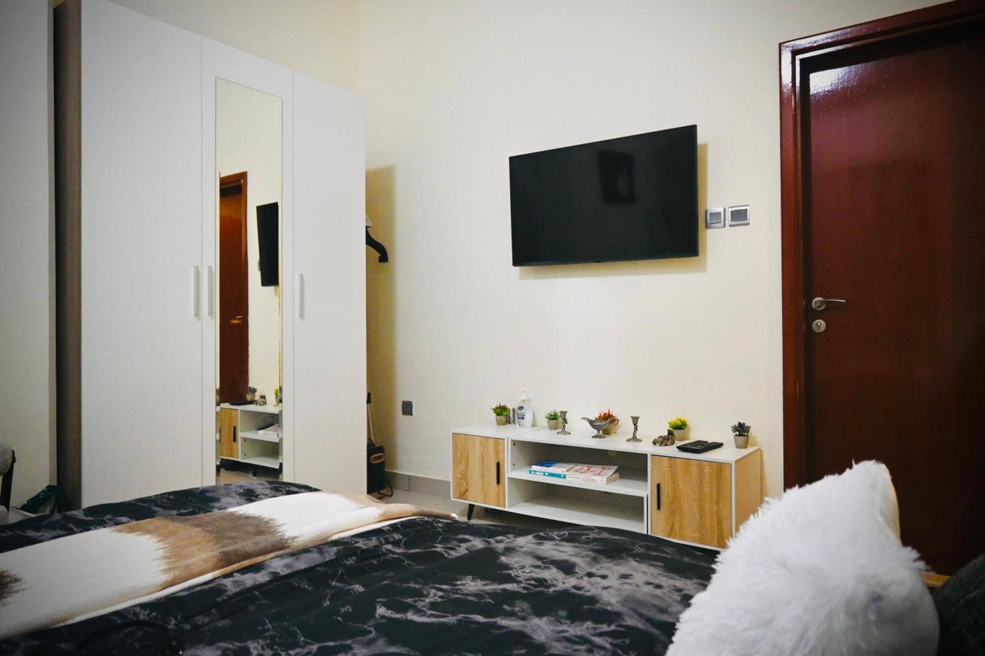 2 Bedroom Near To Marina Yachts And Appartement