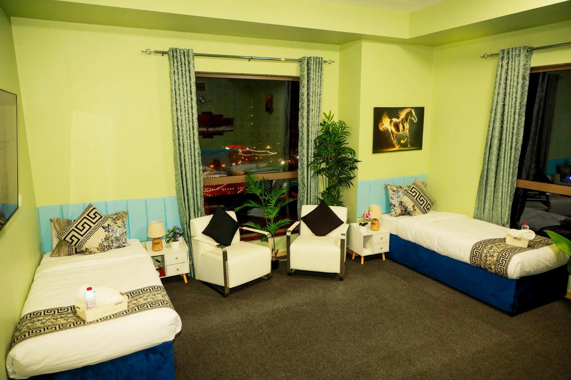 Stayforless Travellers At Beachside Jbr Location * Dubai