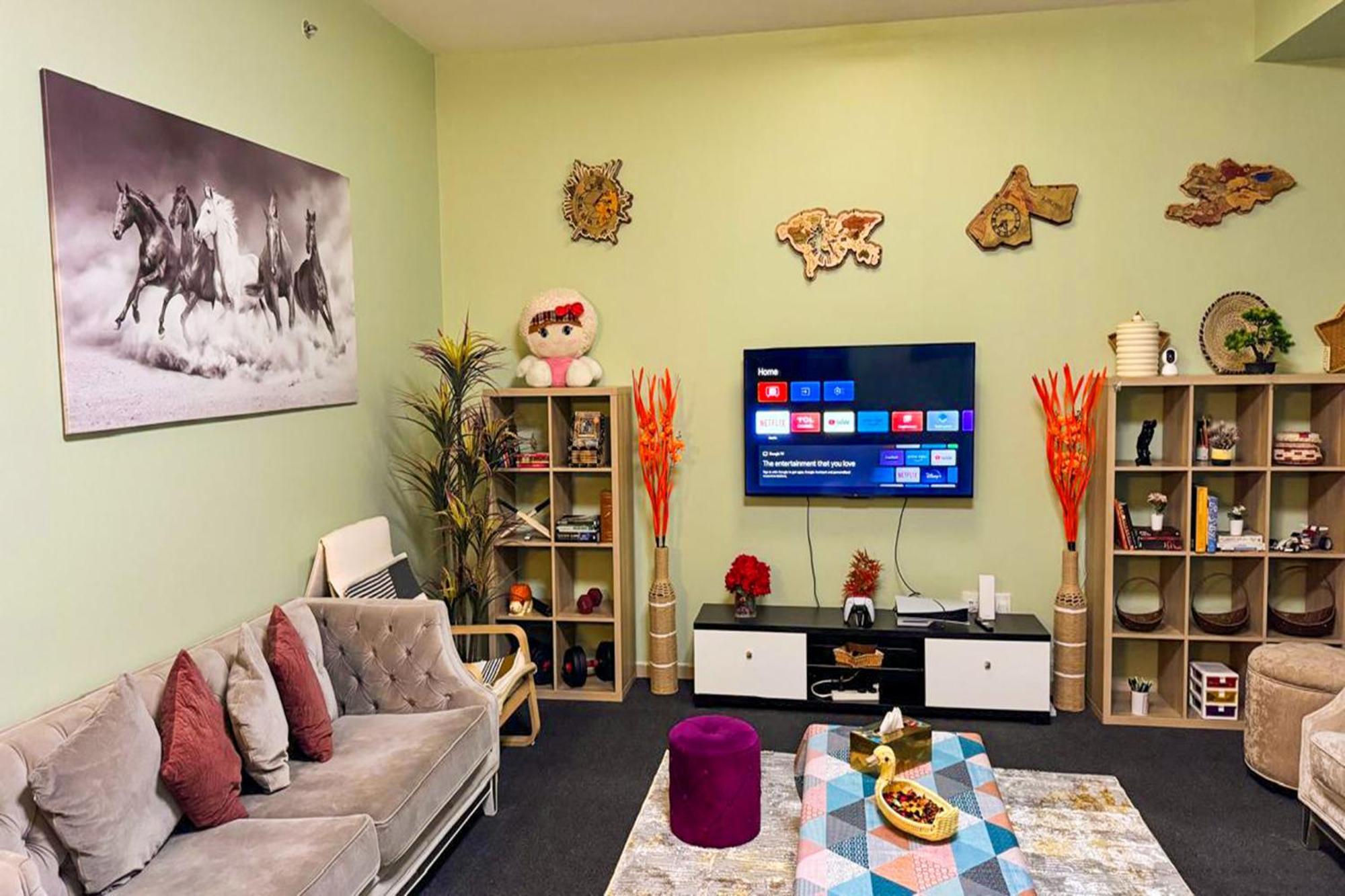 Stayforless Travellers At Beachside Jbr Location Aparthotel
