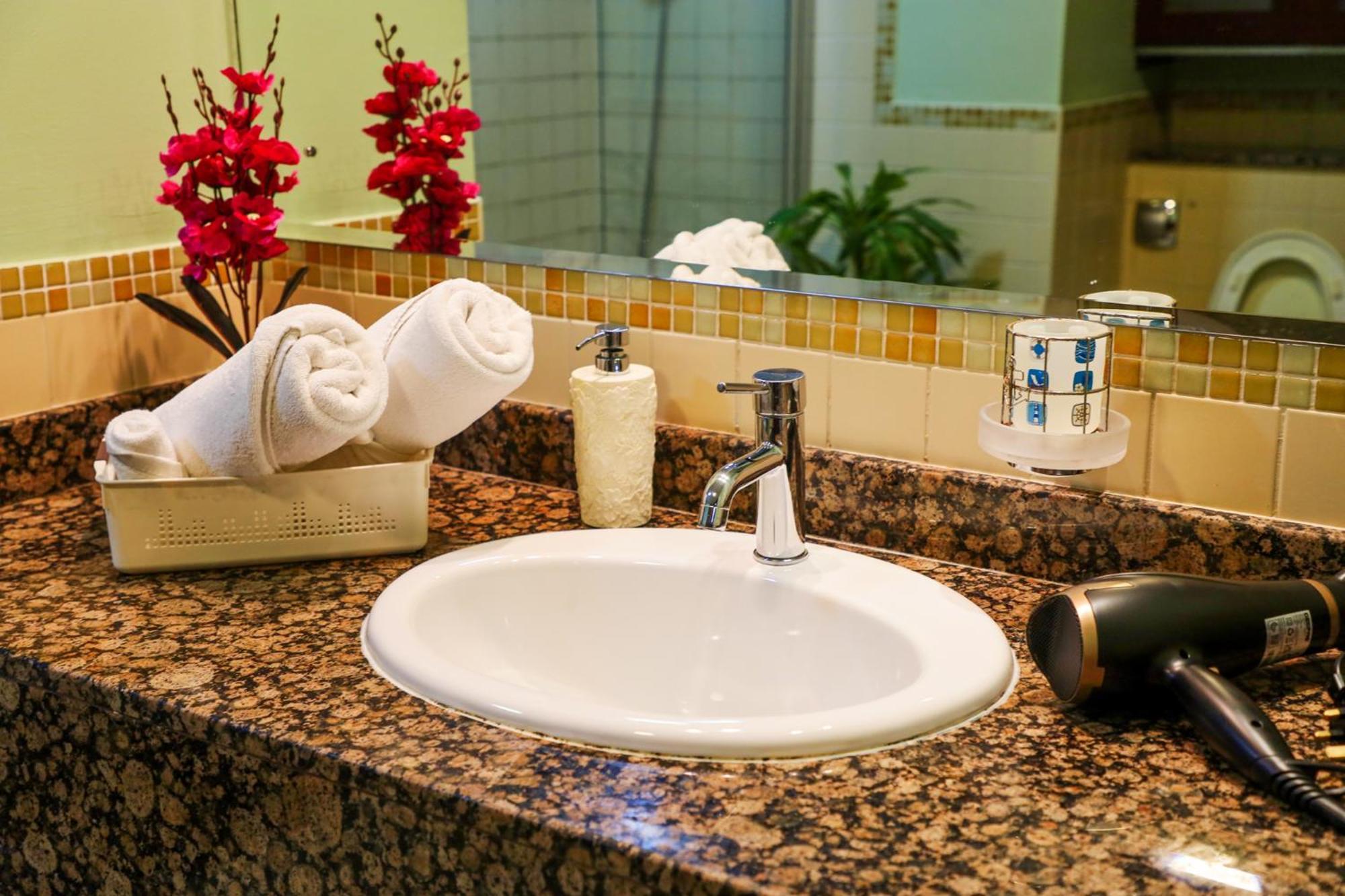 Stayforless Travellers At Beachside Jbr Location Aparthotel Dubai