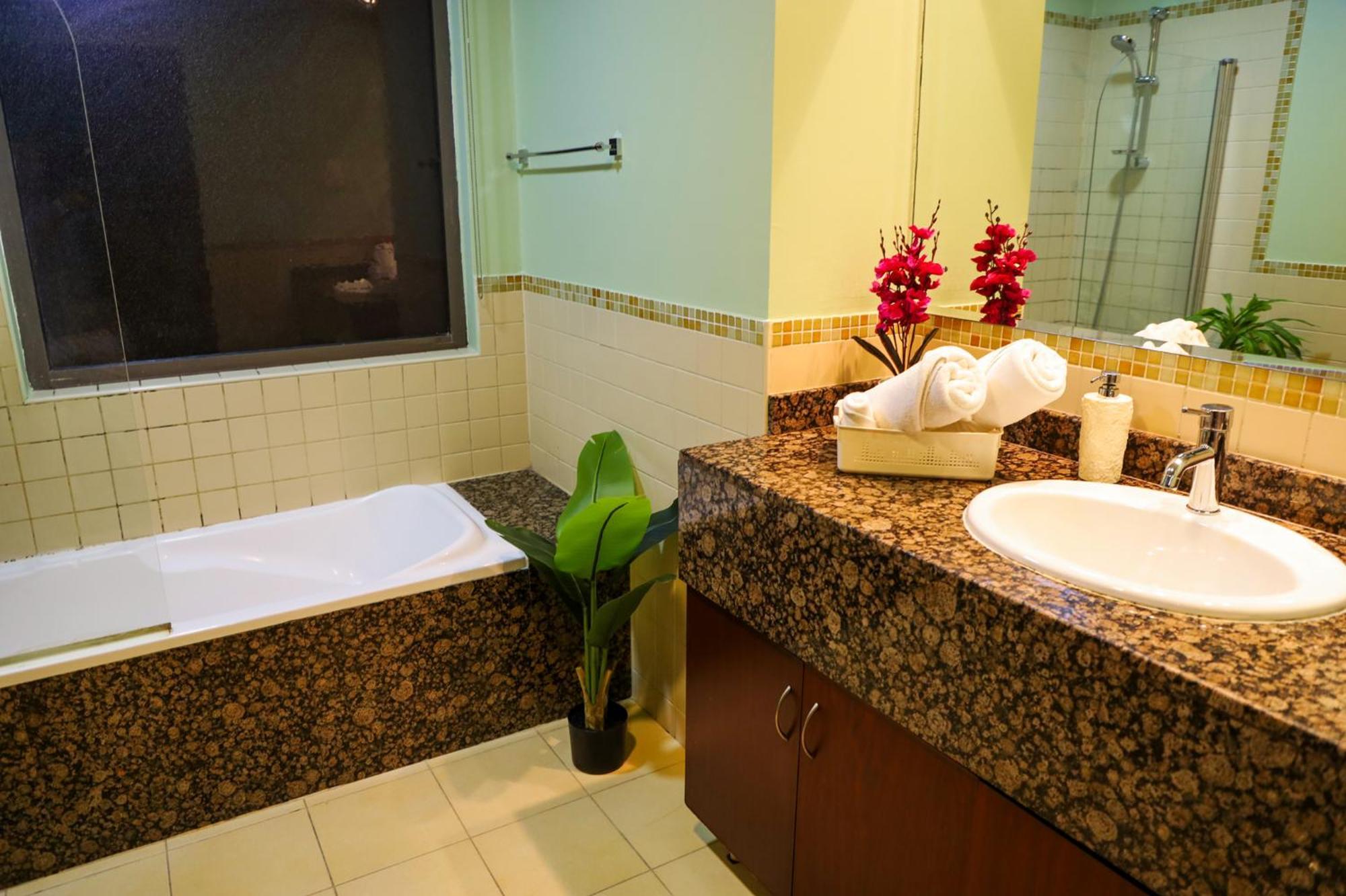 Aparthotel Stayforless Travellers At Beachside Jbr Location Dubai