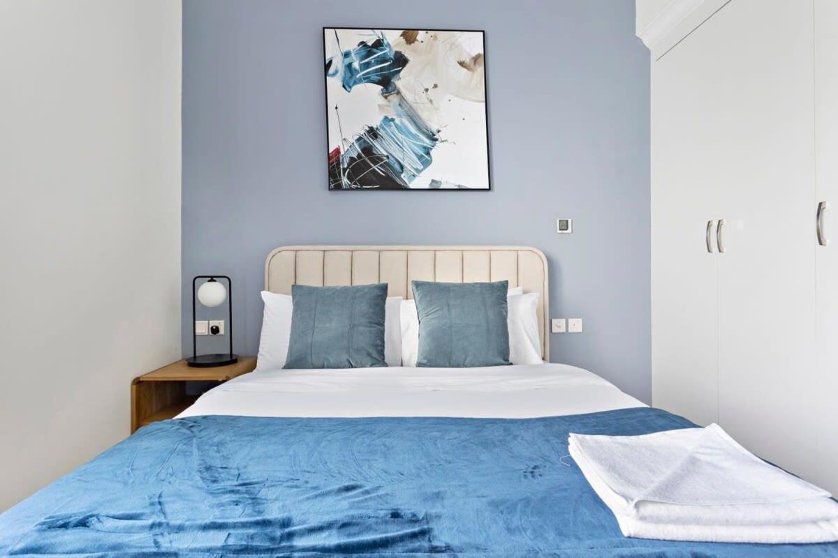 Silkhaus Luxurious In Art Gardens With Gym Access *