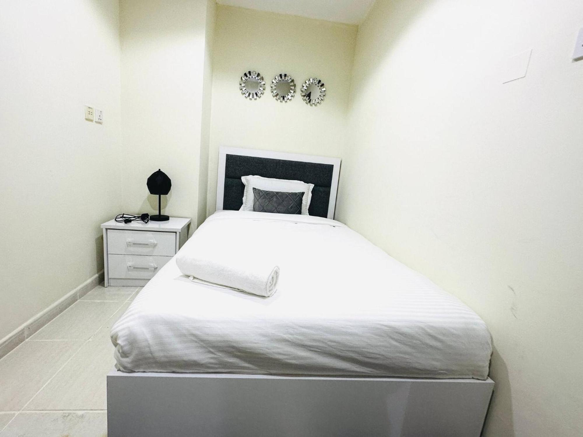 Elegant 2 Bedroom In Marina Walking Metro & Beach- Marina Park * Dubaï