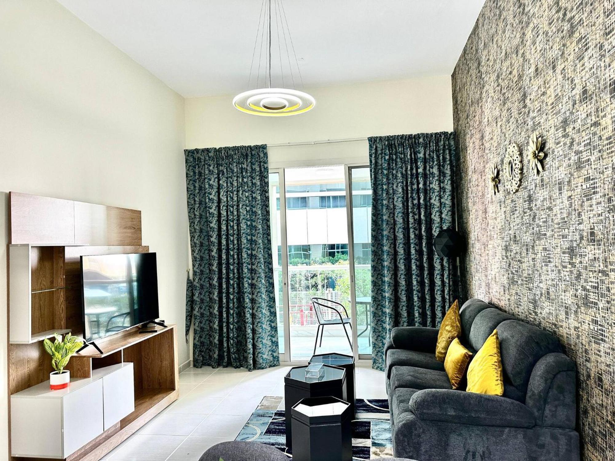 Appartement Elegant 2 Bedroom In Marina Walking Metro & Beach- Marina Park Dubaï