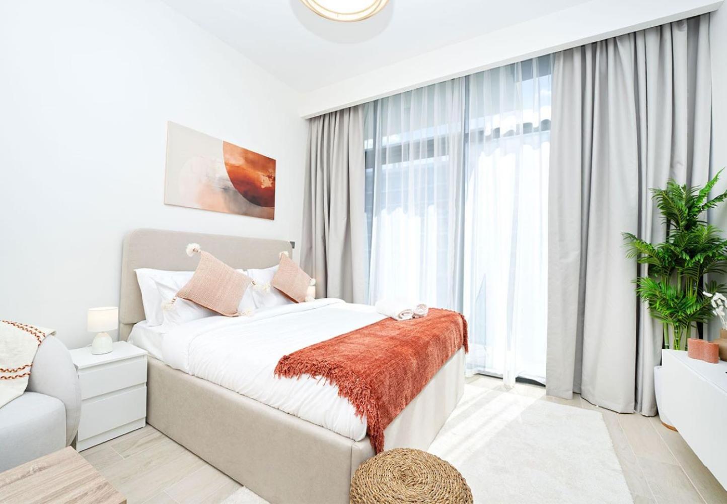 Easygo - Azizi Riviera 15 Community View Apartemen