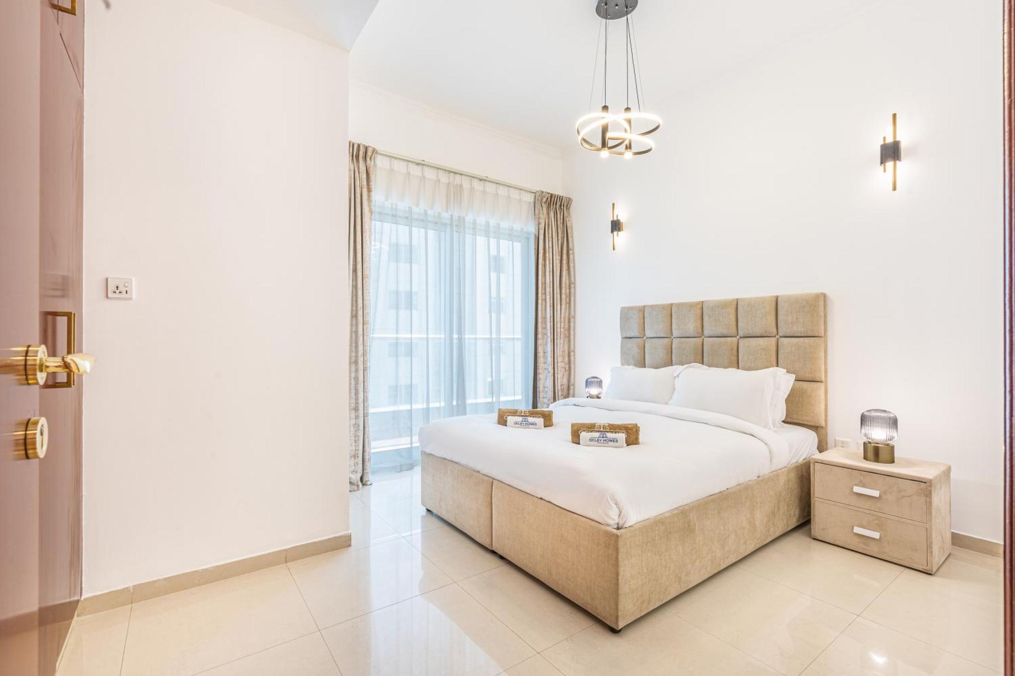 Elegant 3br In Jbr With Partial Marina View Apartamento
