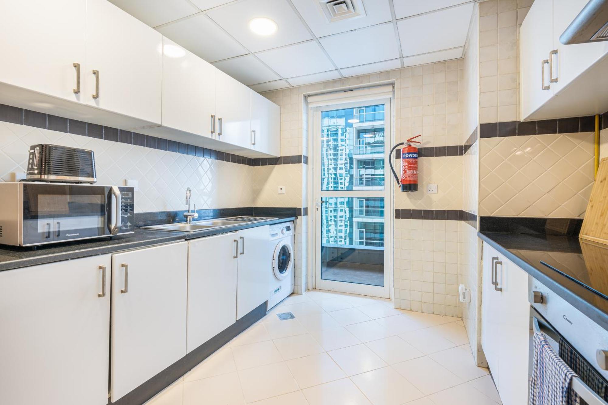 Apartamento Elegant 3br In Jbr With Partial Marina View *