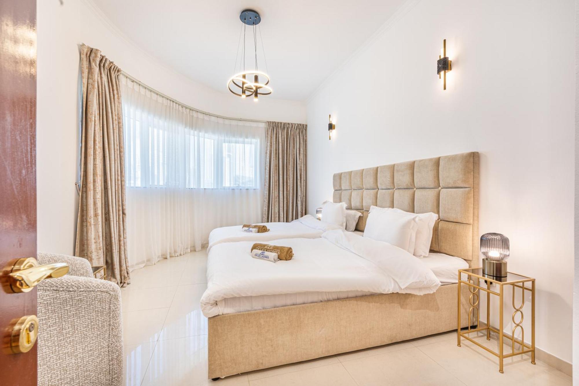Elegant 3br In Jbr With Partial Marina View Apartamento *