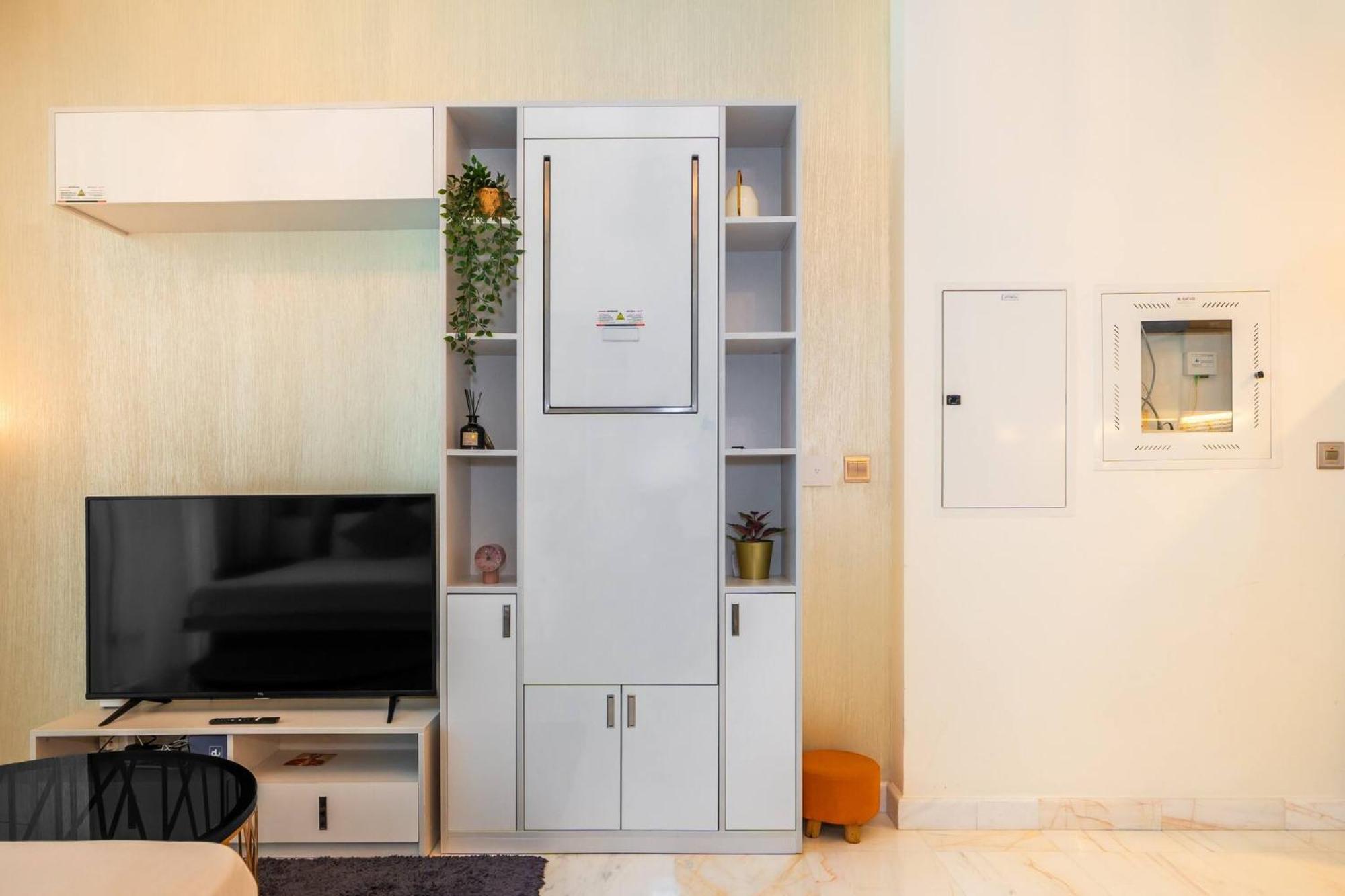 Stylish Bayz Danube Burj Khalifa View Pool Appartement Dubaï