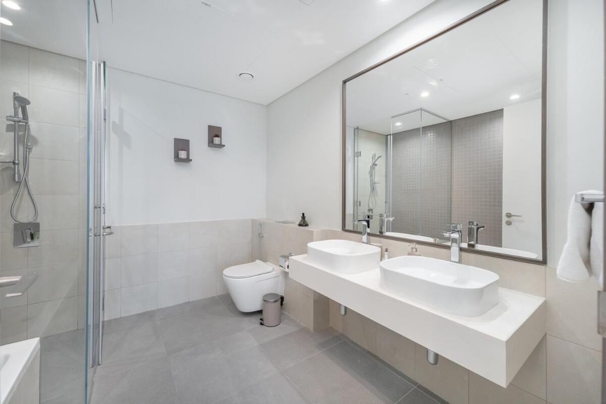 Appartement Bright & Spacious 2br Near Zabeel Park Dubaï