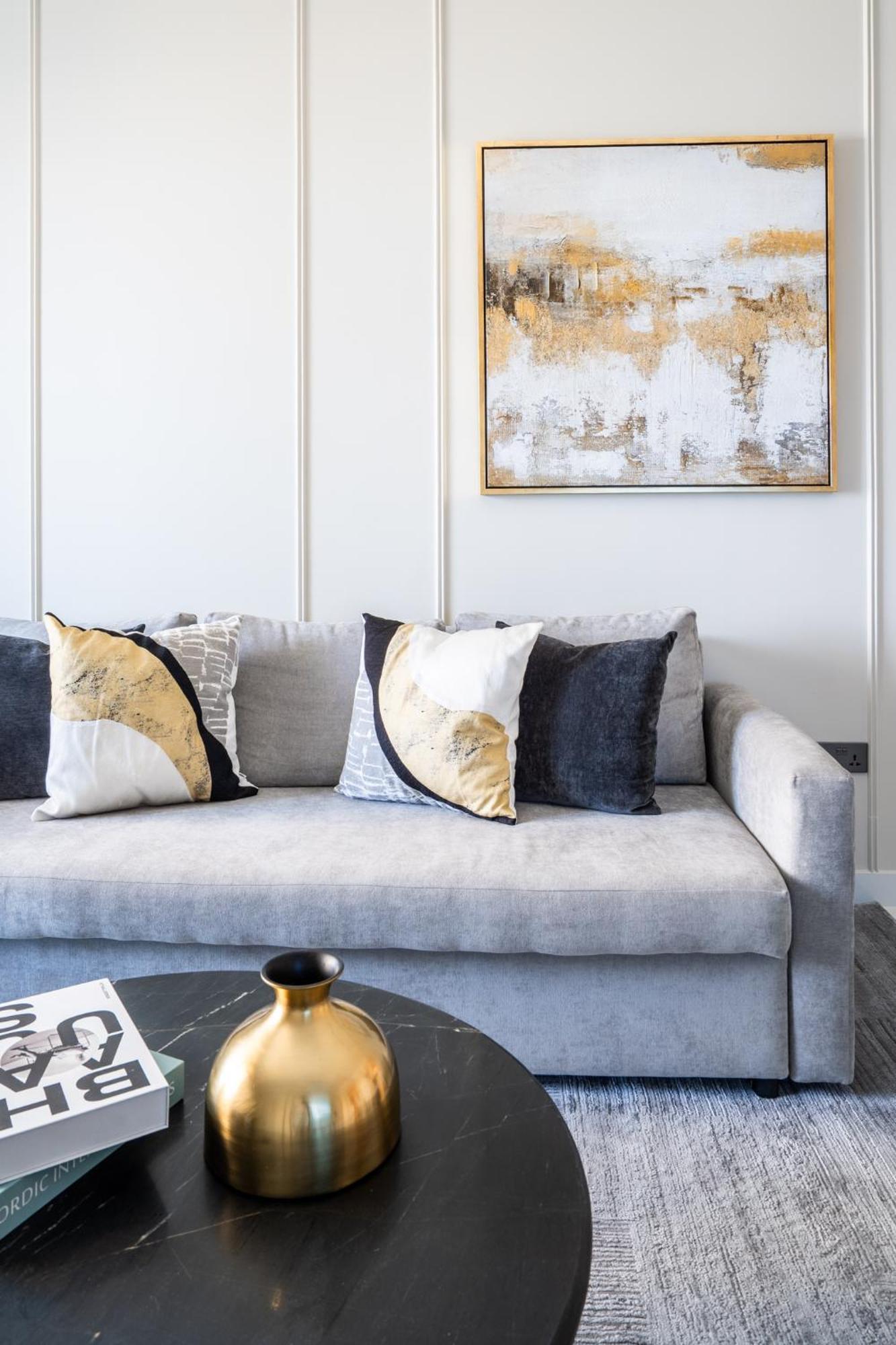 Prestigious 3 Bedrooms Appartement