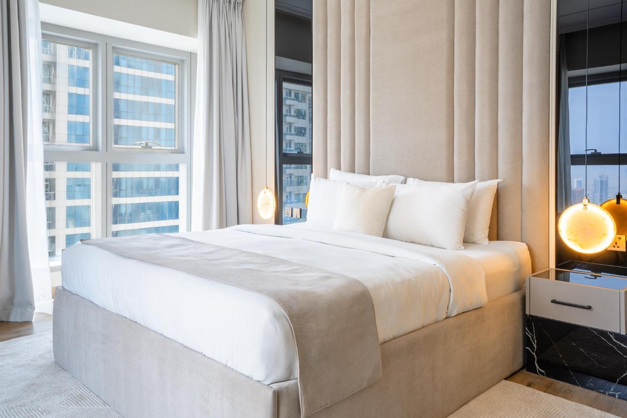 Prestigious 3 Bedrooms *