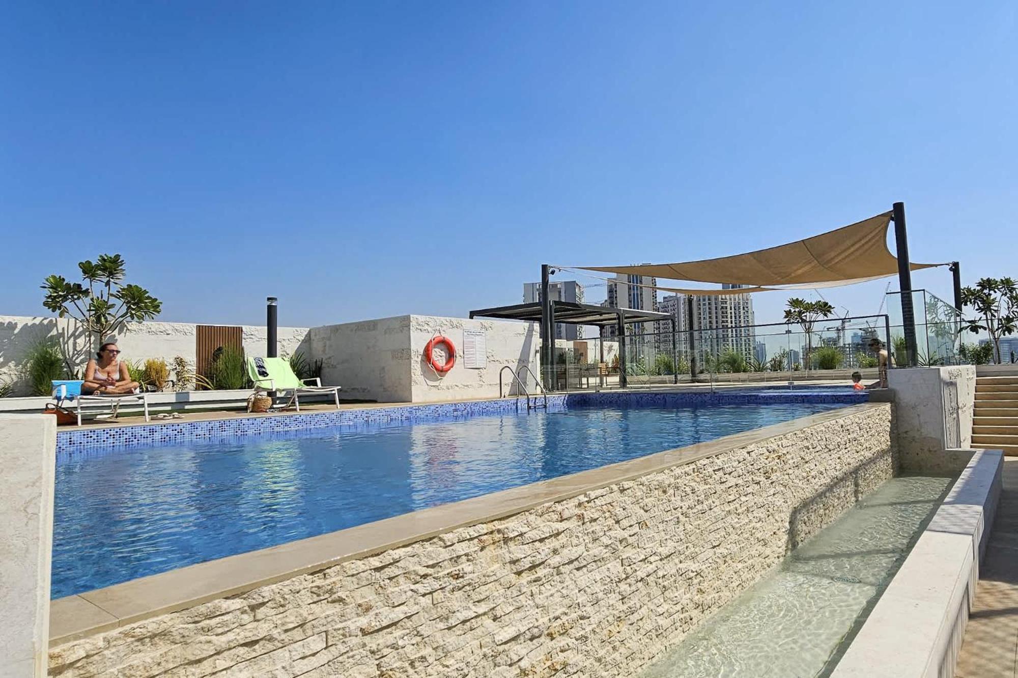 Appartement Flat In Rokane G25 Near Five, Jvc Perfect For 2 Dubaï