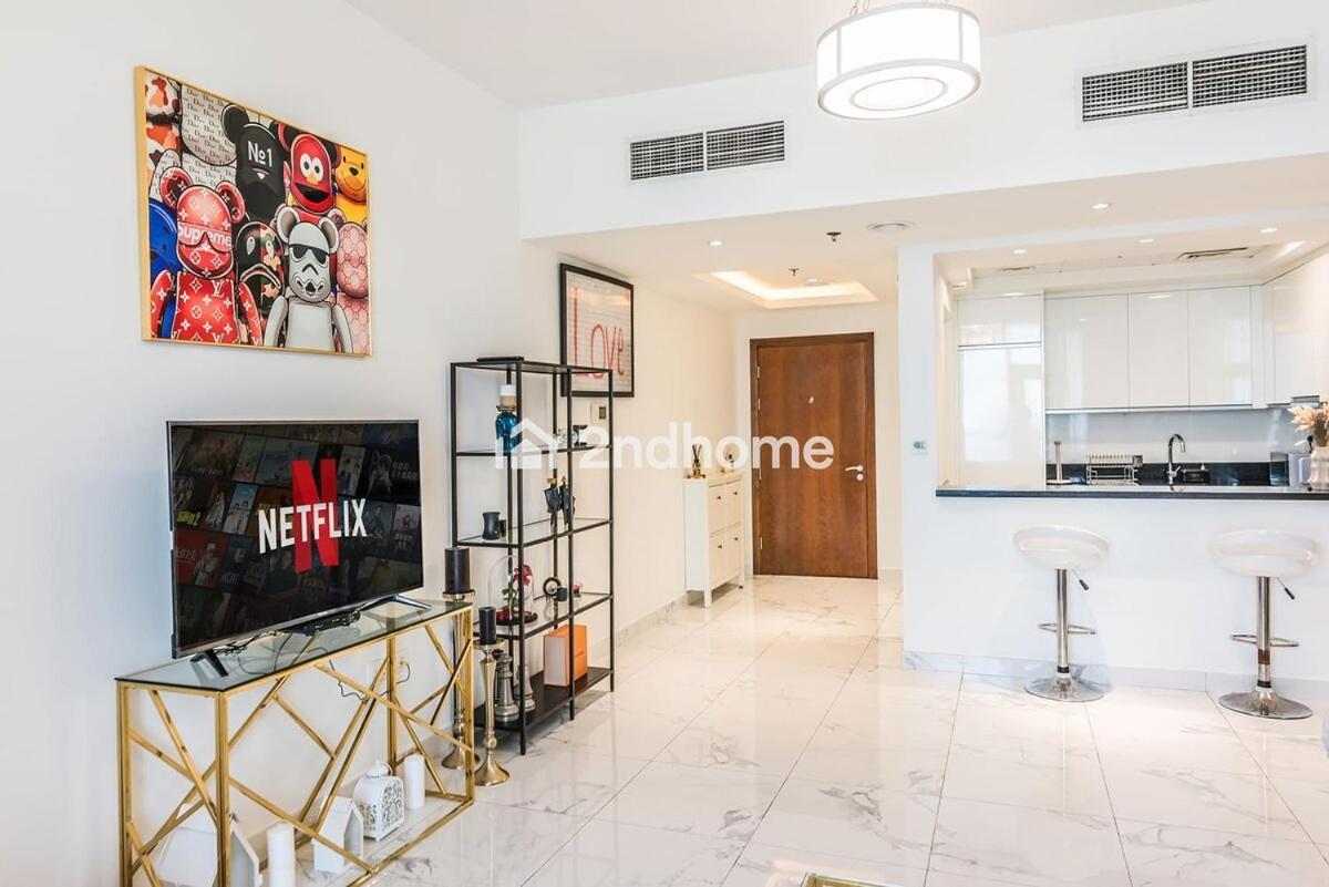 Elevated Living At Its Finest In Al Habtoor Apartamento