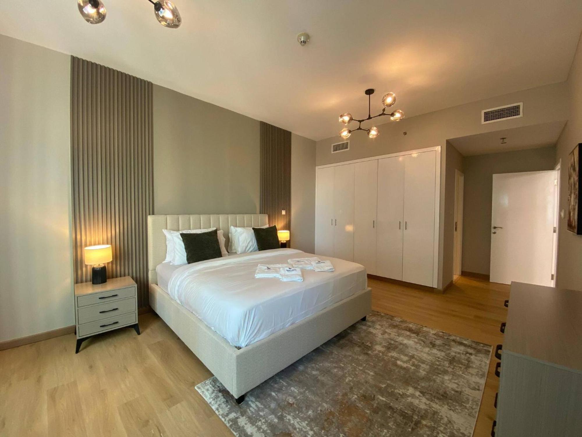 Comfy 1 Bedroom In Marina Apartamento Dubái