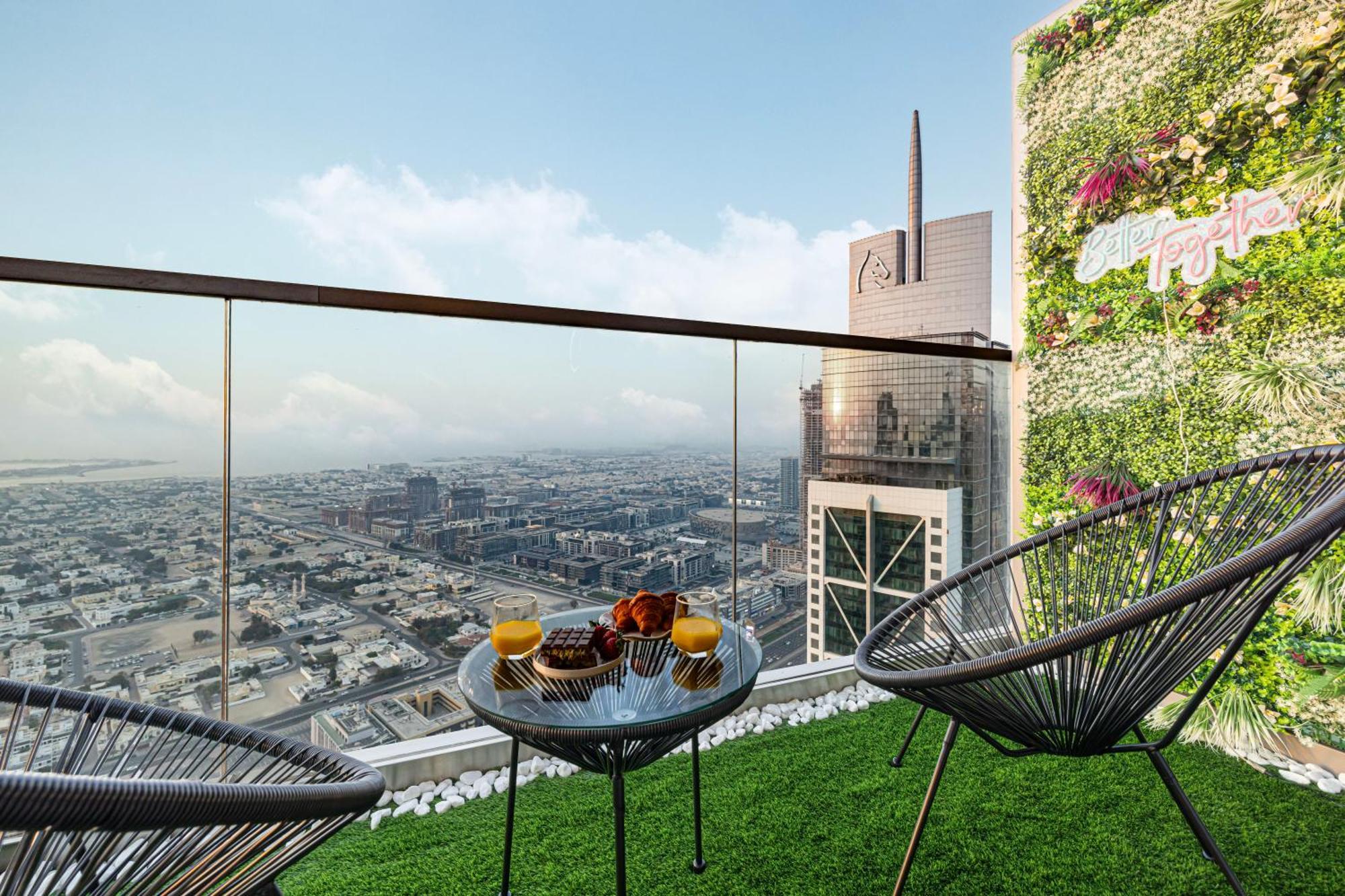 Cloud Nine Panorama & Rooftop Infinity Pool, 3br In Paramount Midtown Appartement *