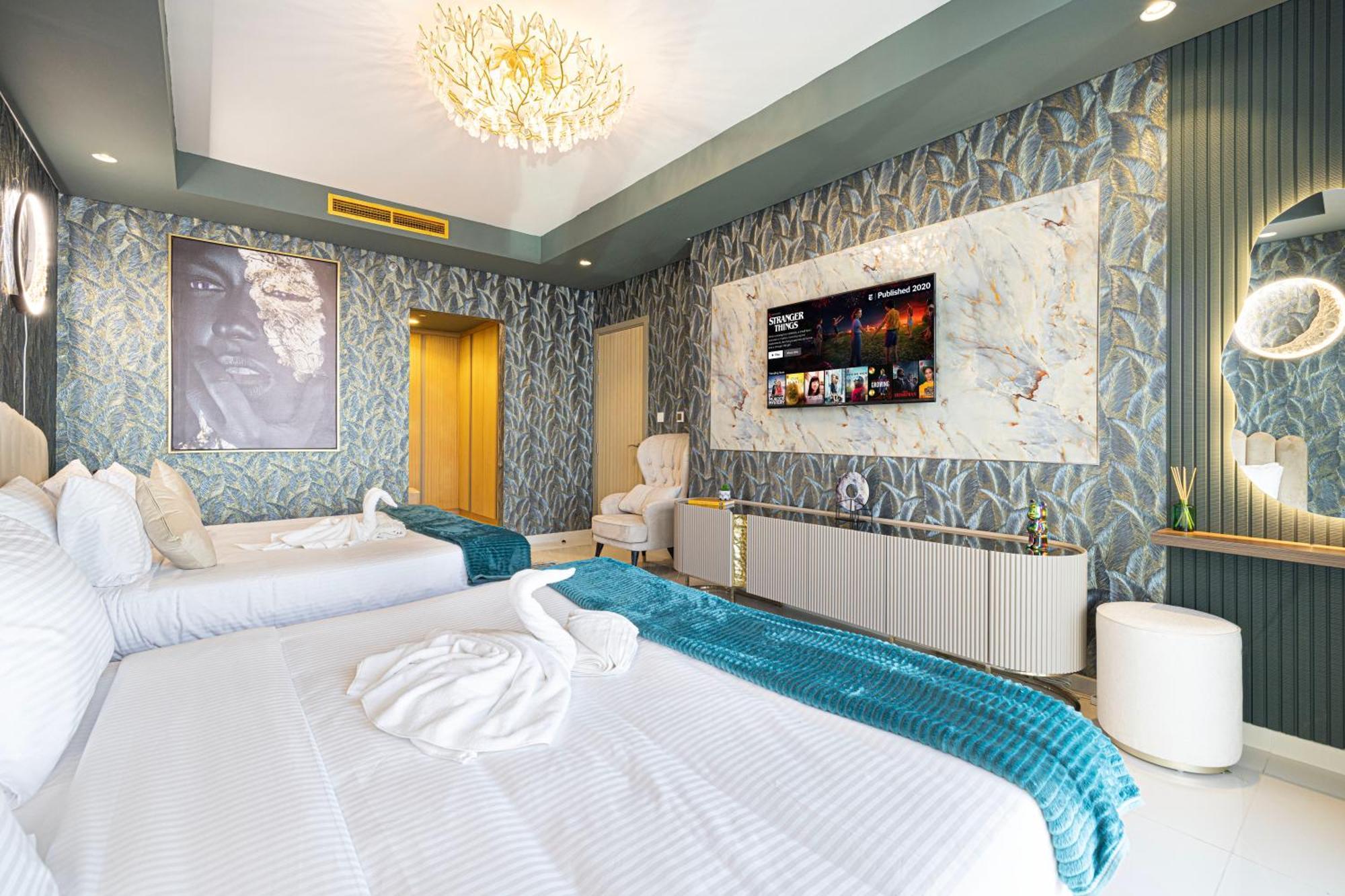 Appartement Cloud Nine Panorama & Rooftop Infinity Pool, 3br In Paramount Midtown Dubaï