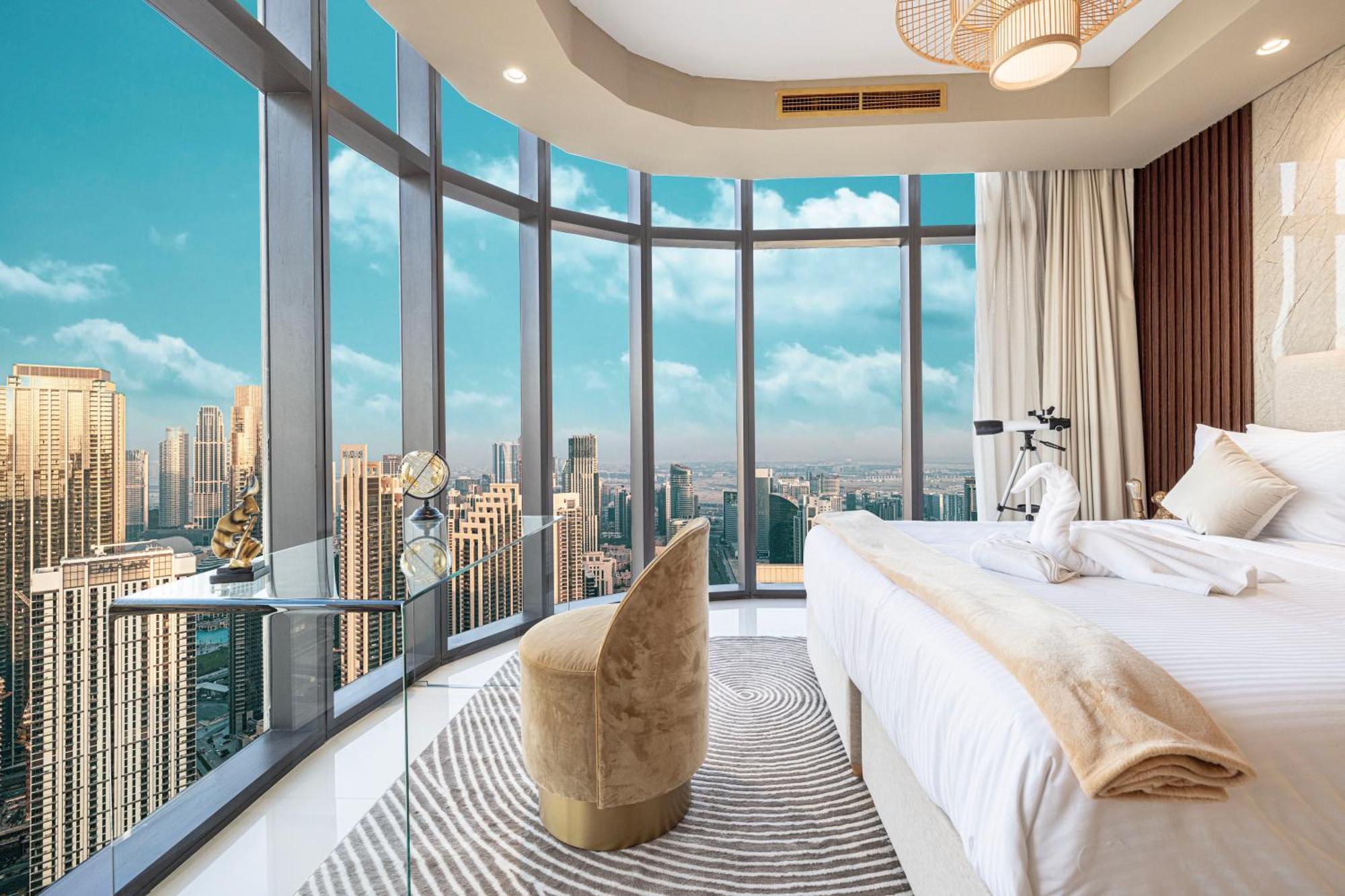 Appartement Sky Palace With Burj Views & Downtown's Rooftop Pool, 3br In Paramount Midtown Dubaï