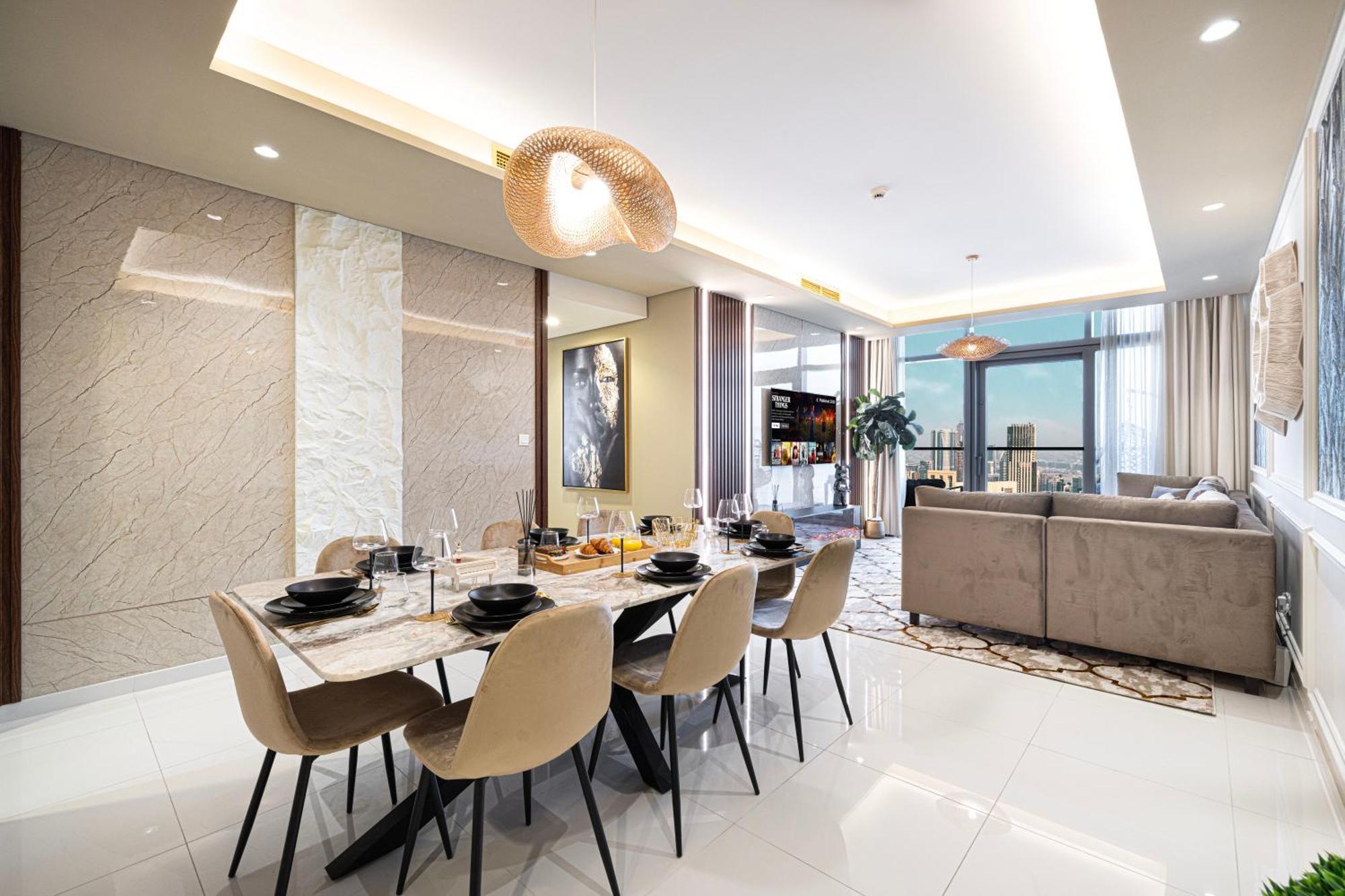 Sky Palace With Burj Views & Downtown's Rooftop Pool, 3br In Paramount Midtown *