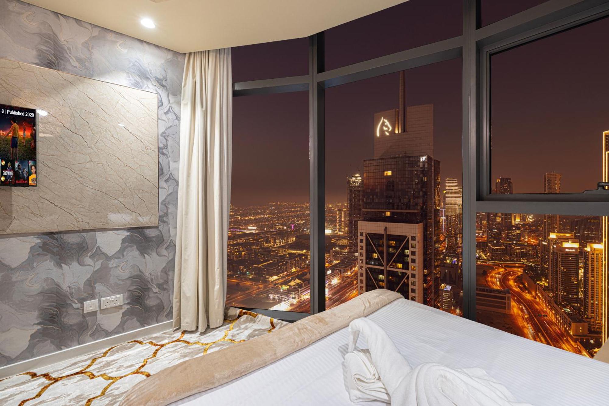 Appartement Sky Palace With Burj Views & Downtown's Rooftop Pool, 3br In Paramount Midtown