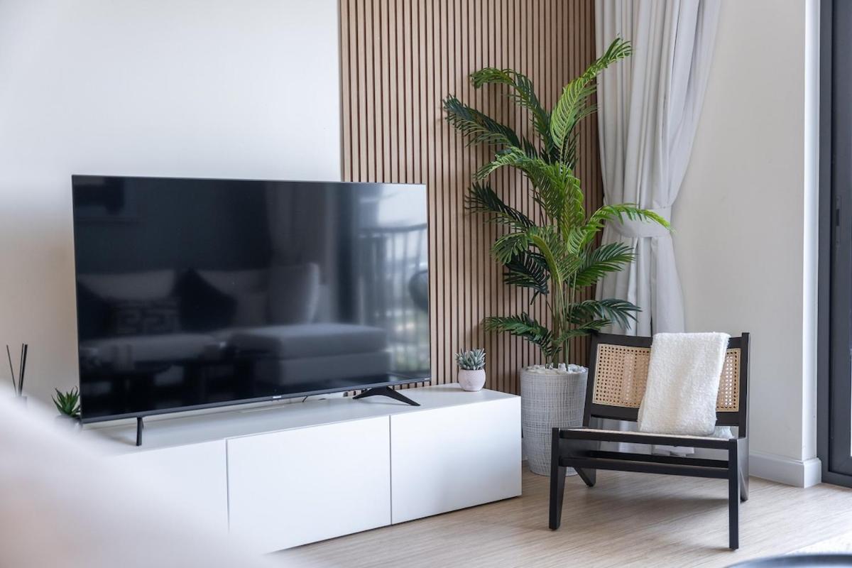 Appartement Chic 1-bed For 4 In Prime Hills Location Dubaï