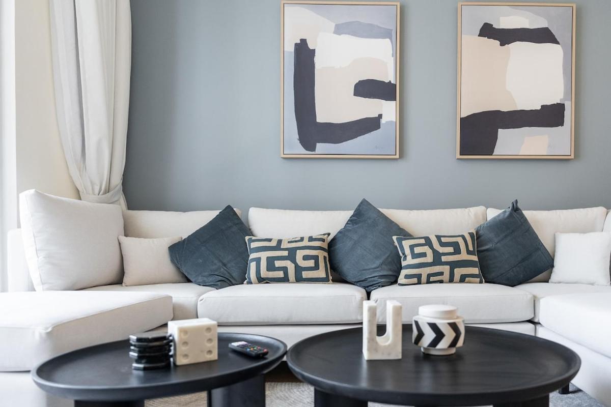 Chic 1-bed For 4 In Prime Hills Location Dubaï