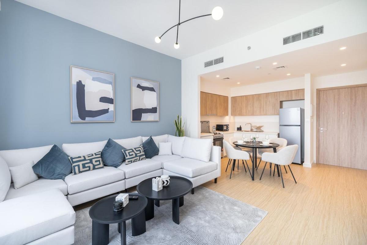Chic 1-bed For 4 In Prime Hills Location Appartement