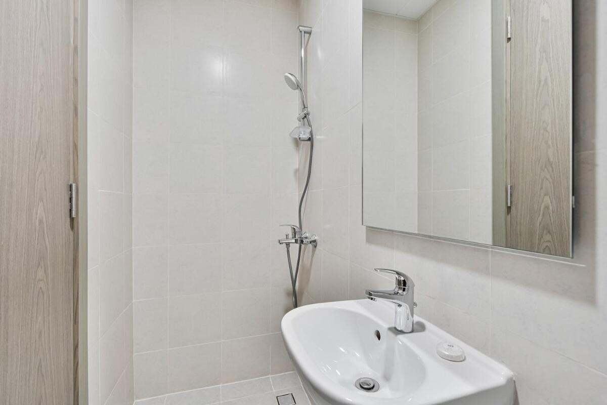 Bookable-3 Bed Crystal Lagoon * Dubaï