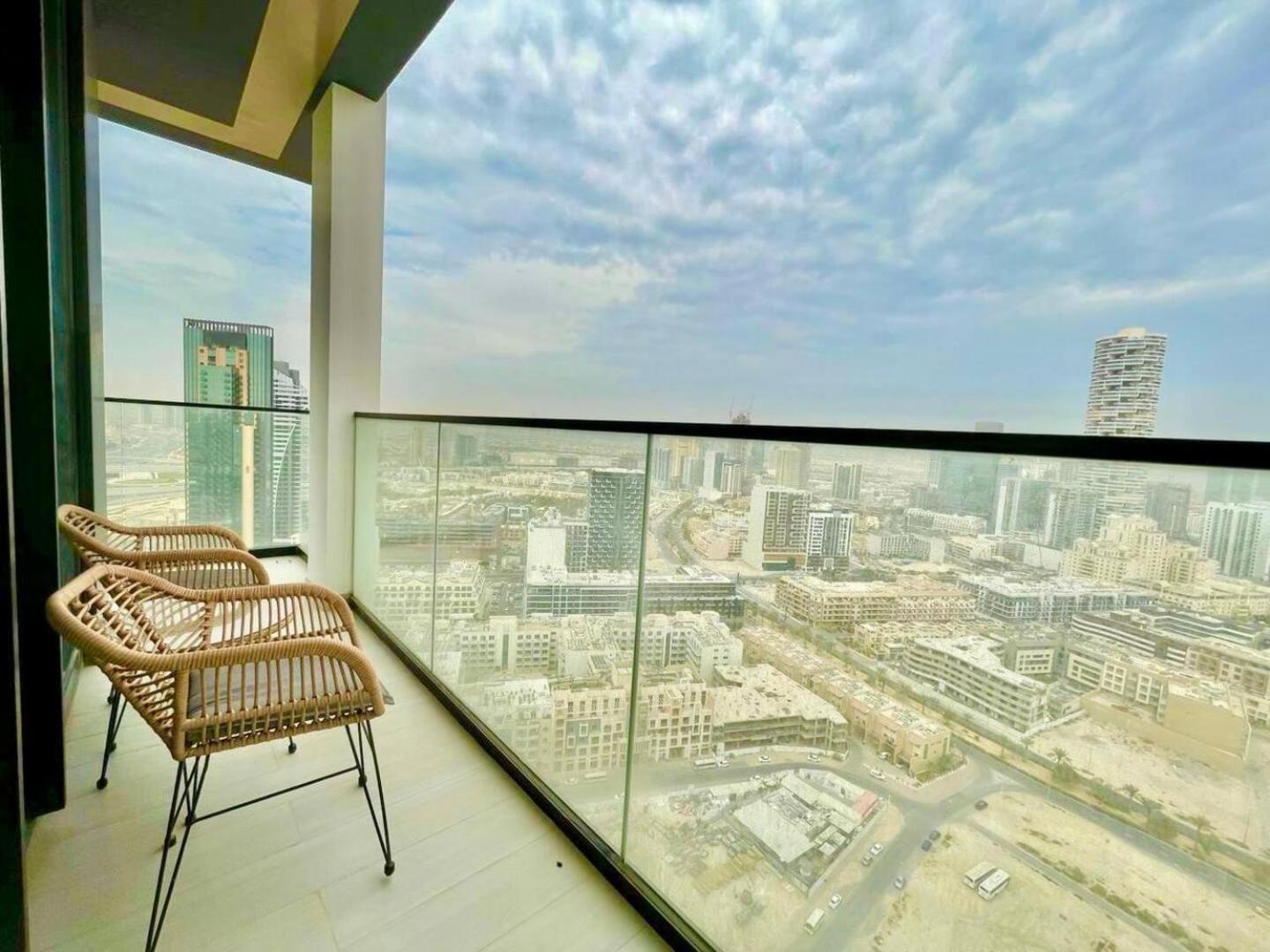 Upscale 1br In Jvc With Pool & Gym Access * Dubaï