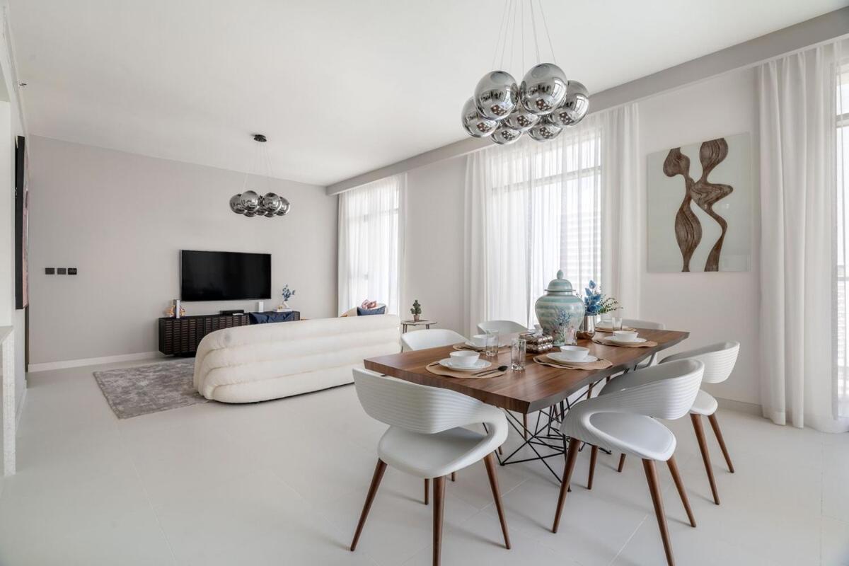 Luxury 3br Penthouse Retreat - Private & Marina Views Dubaï