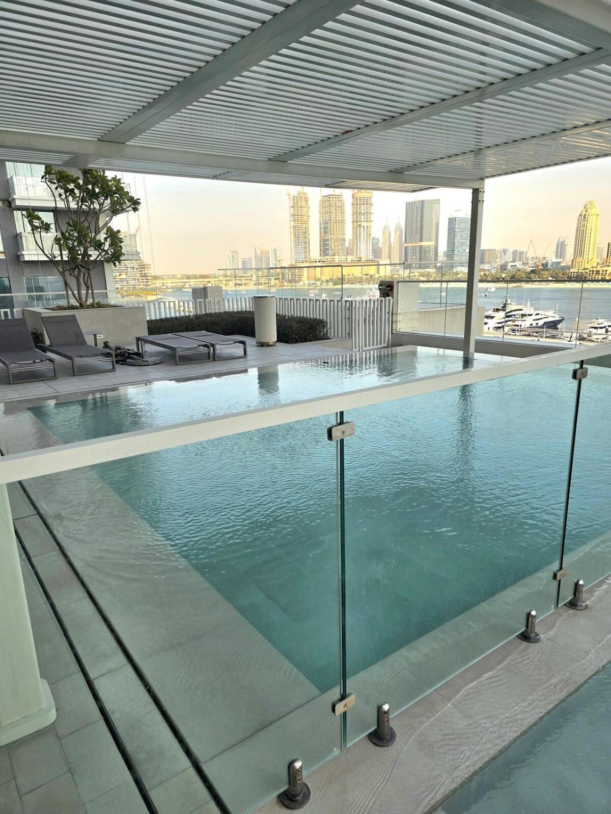 Luxury 3br Penthouse Retreat - Private & Marina Views * Dubaï