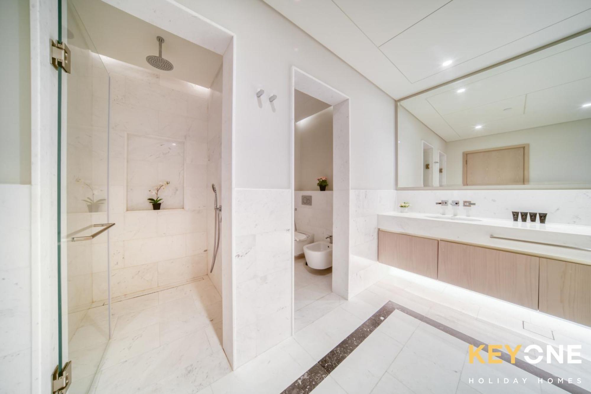 Iconic One Bedroom Panoramic Palm Views Appartement *