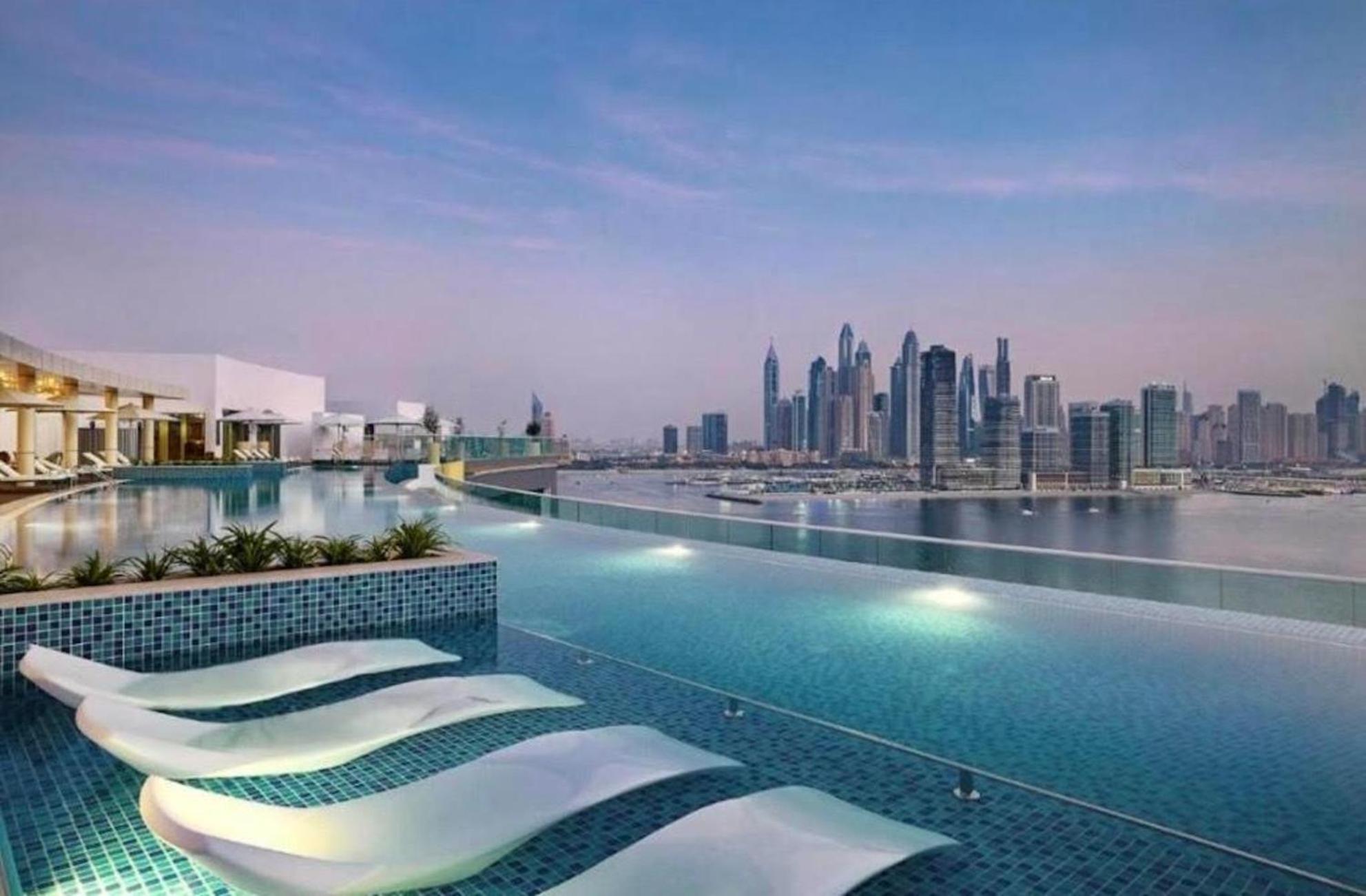 Fully-equipped Palm Jumeirah, Seven *