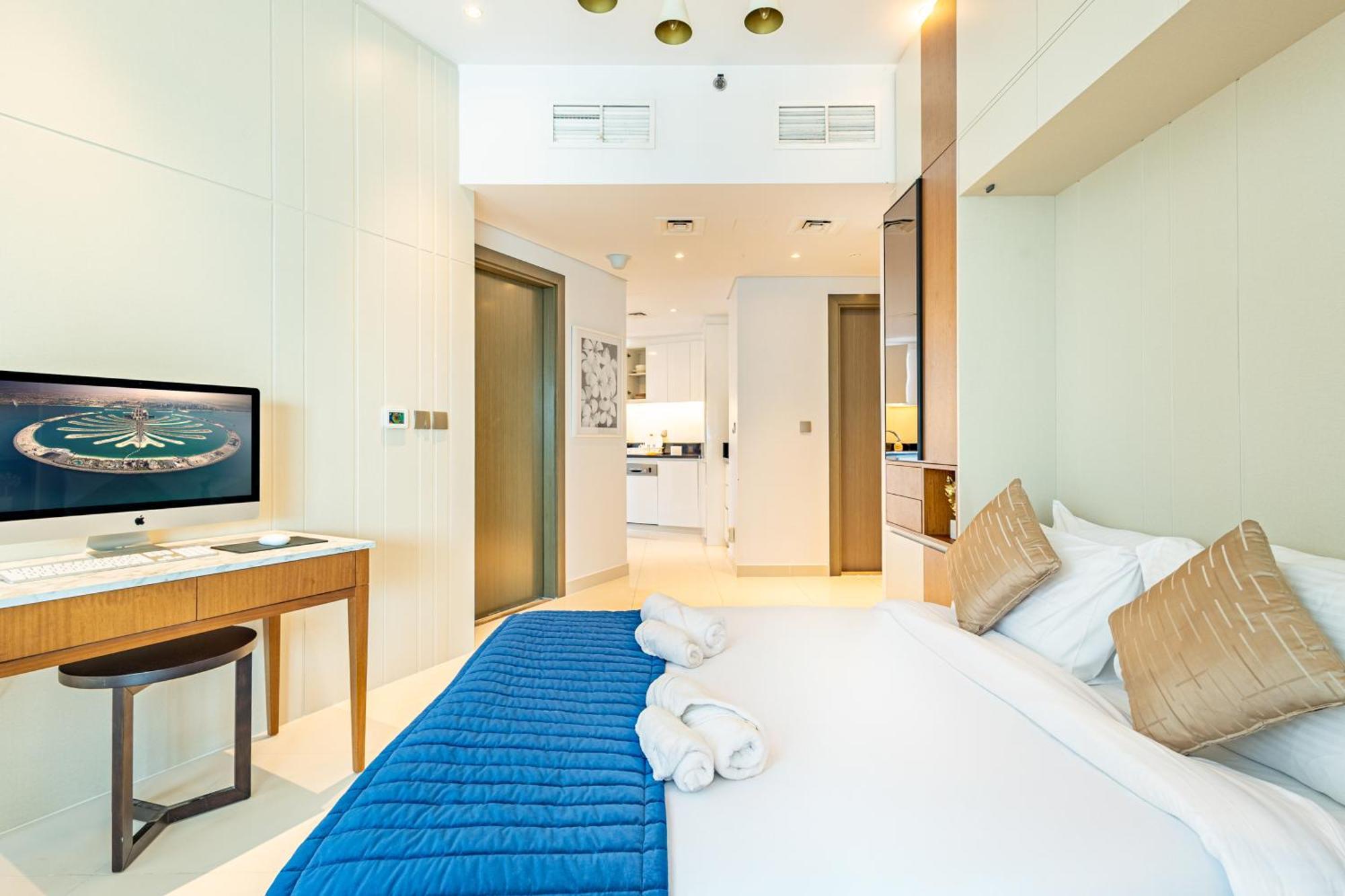 Deluxe One-bedroom In Business Bay With Burj Khalifa And Canal View * Dubaï