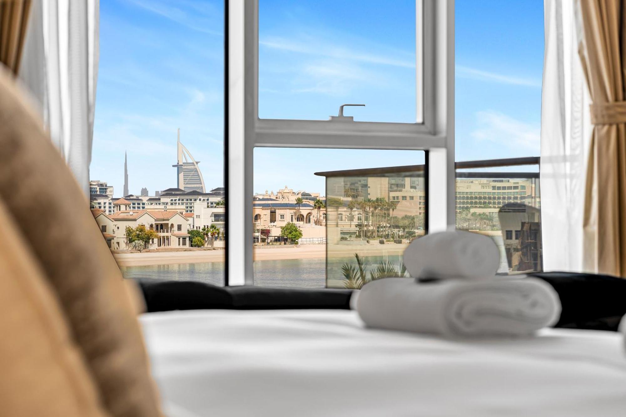 Appartement Tiara Residence Deluxe 3 Bedroom Apartment With Private Beach, Burj & Atlantis Sea View
