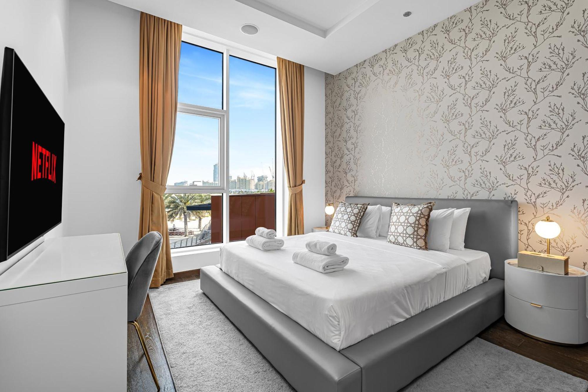 Tiara Residence Deluxe 3 Bedroom Apartment With Private Beach, Burj & Atlantis Sea View Appartement