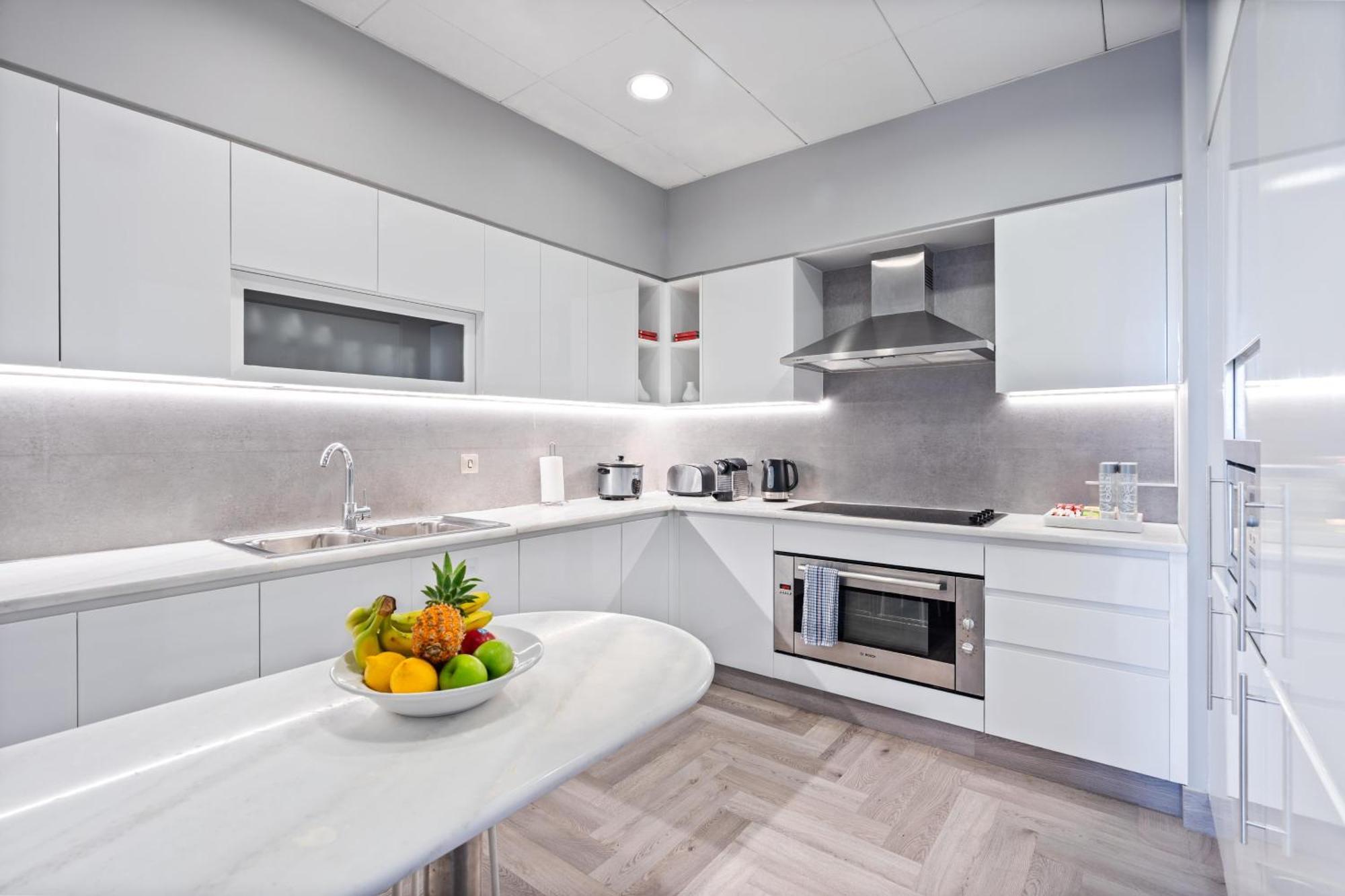 Tiara Residence Deluxe 3 Bedroom Apartment With Private Beach, Burj & Atlantis Sea View Appartement Dubaï