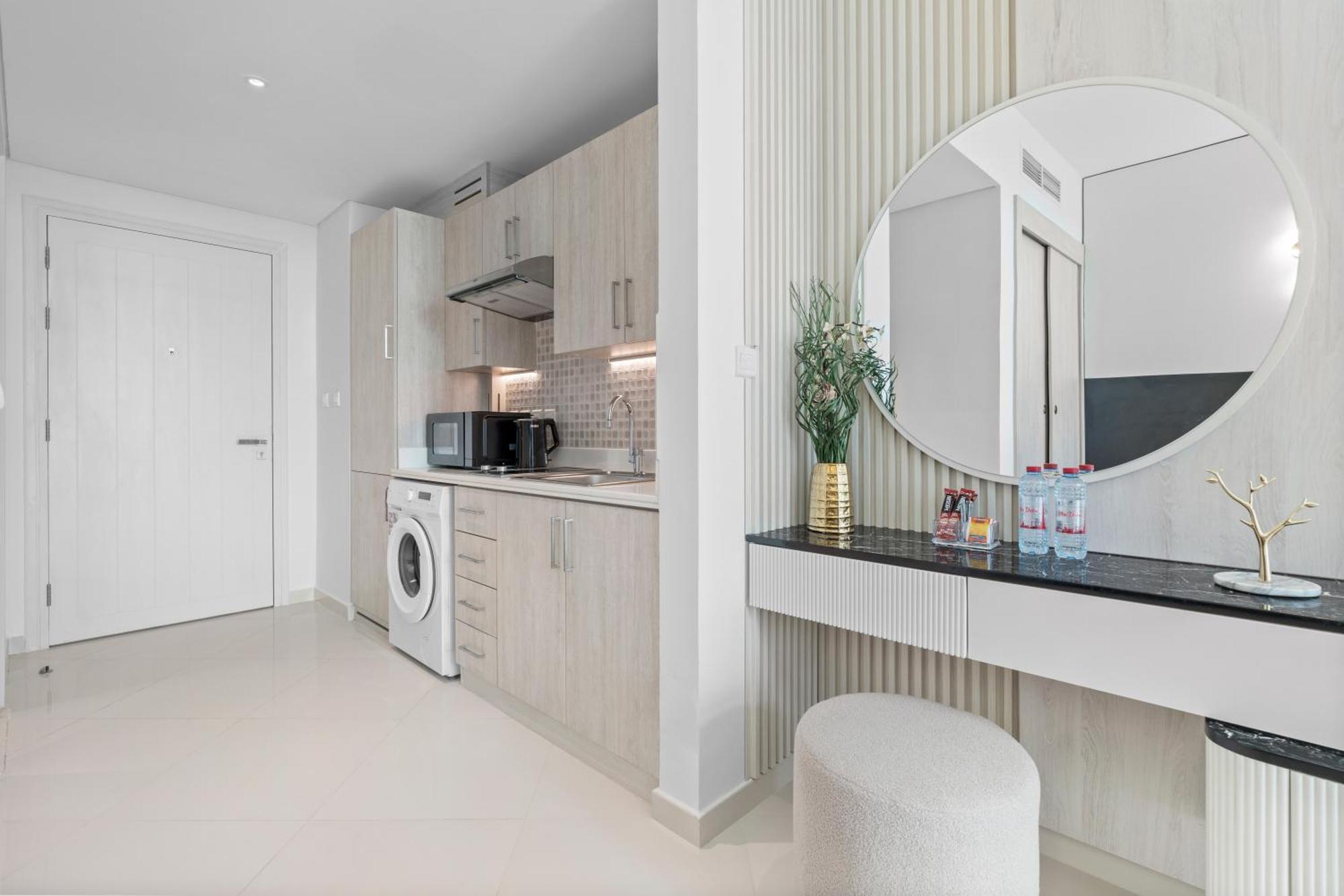 Brand New Luxury Studio In The Heart Of The Palm Appartement Dubaï