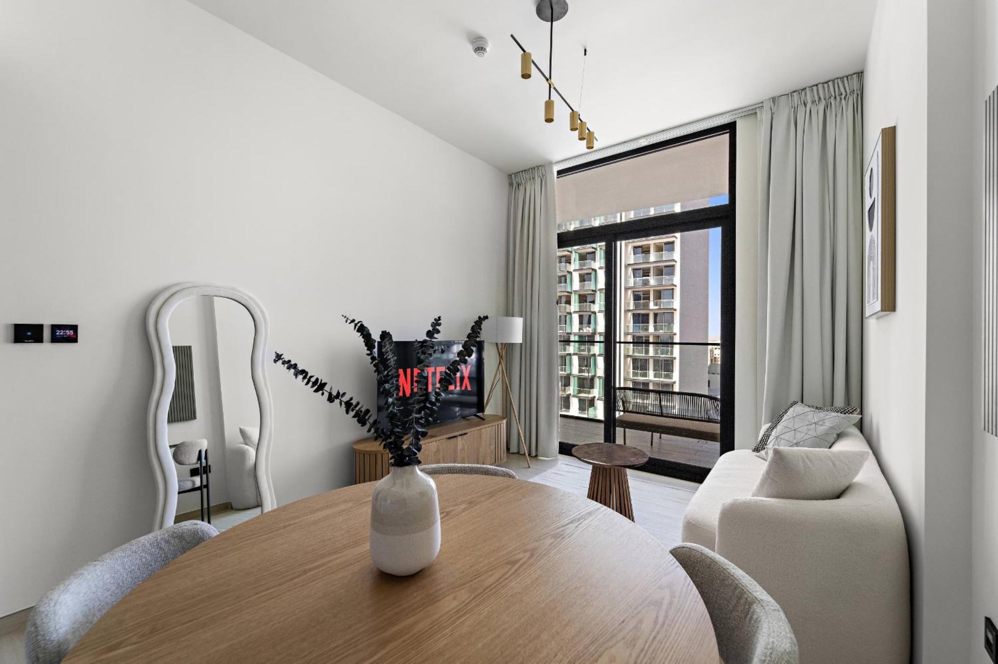 Vayk - Modern 2 Bd Appartement *