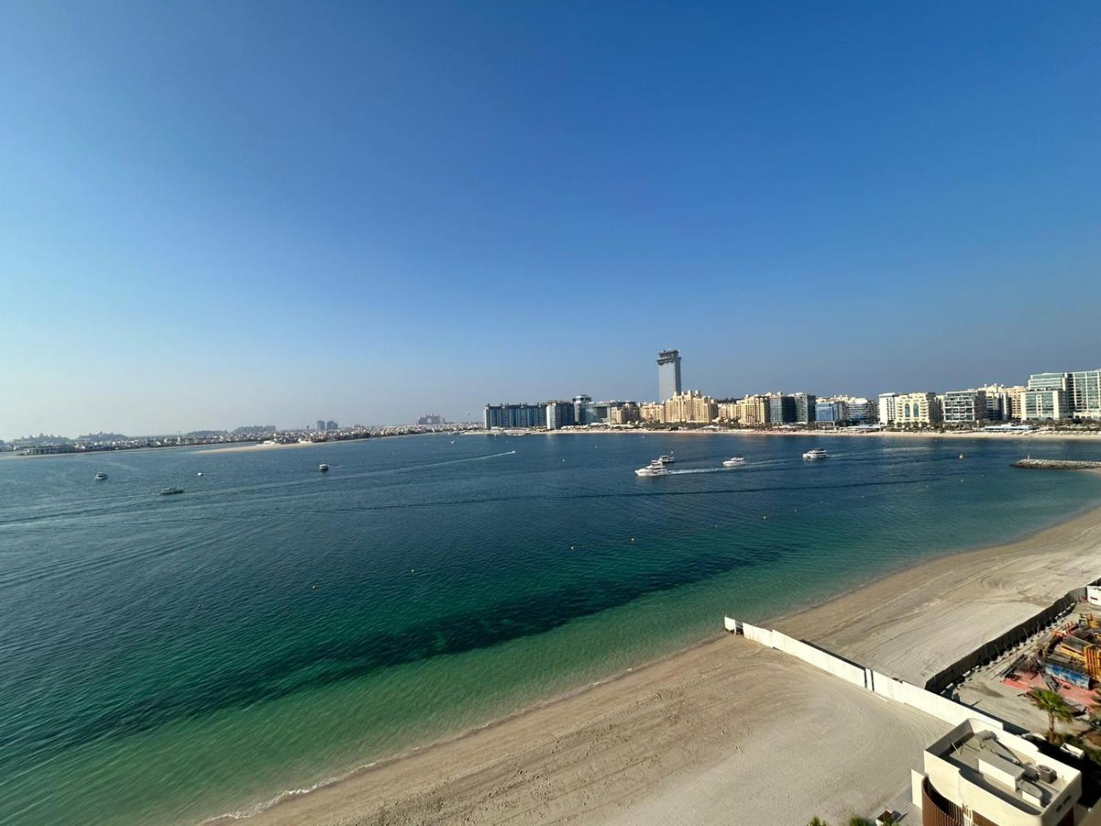 View 1br At Beachfront 50 Off Eid Offer * Dubaï