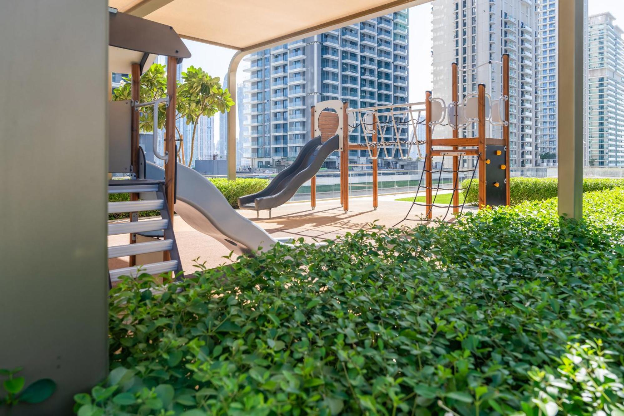 View 1br At Beachfront 50 Off Eid Offer * Dubaï